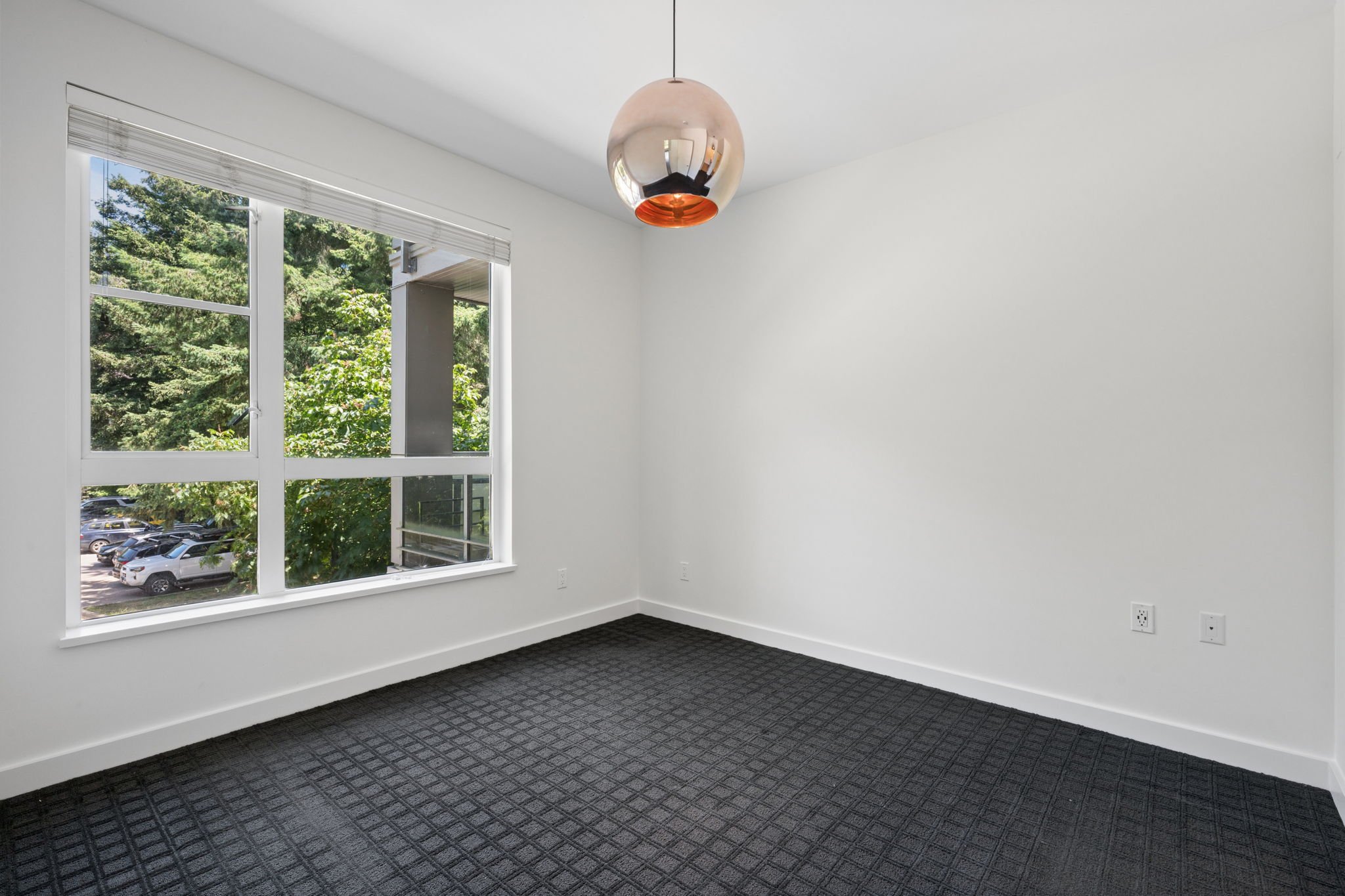 21-web-or-mls-204-1621 Hamilton Ave_021.jpg
