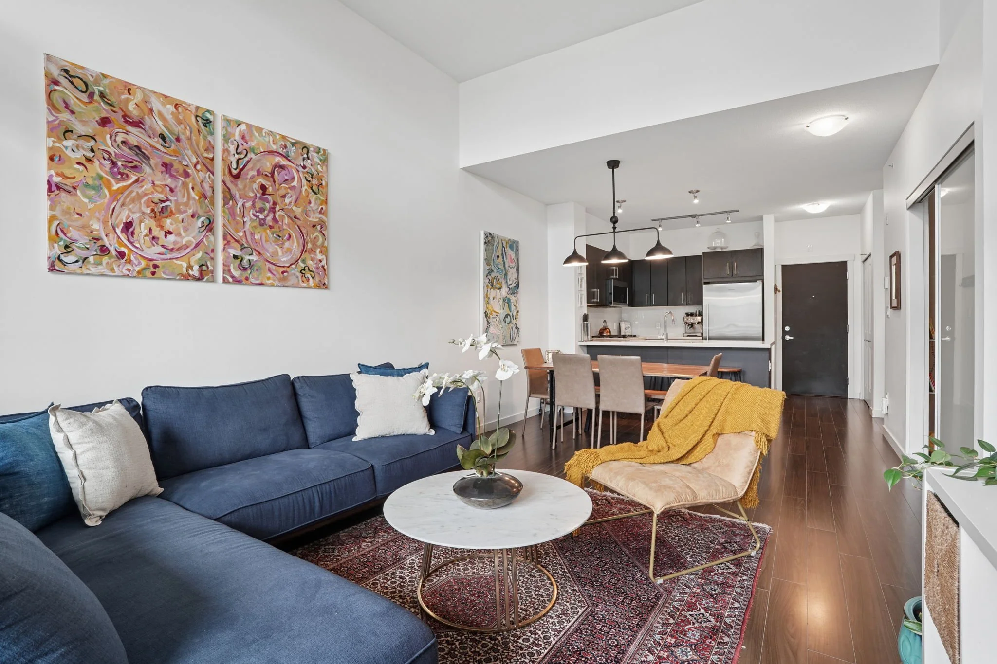 7-web-or-mls-412-3163 Riverwalk Ave_007.jpg