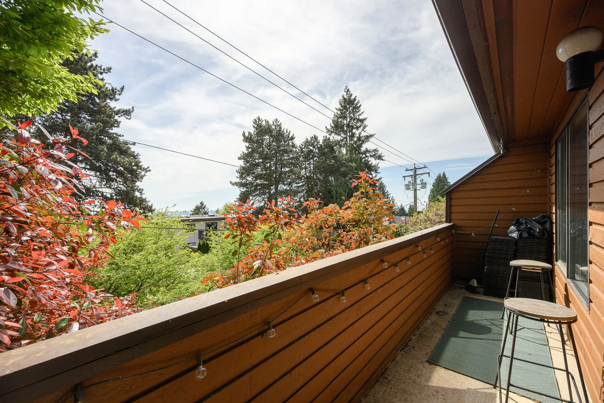 3201-Lonsdale-Ave-360hometours-031s.jpg