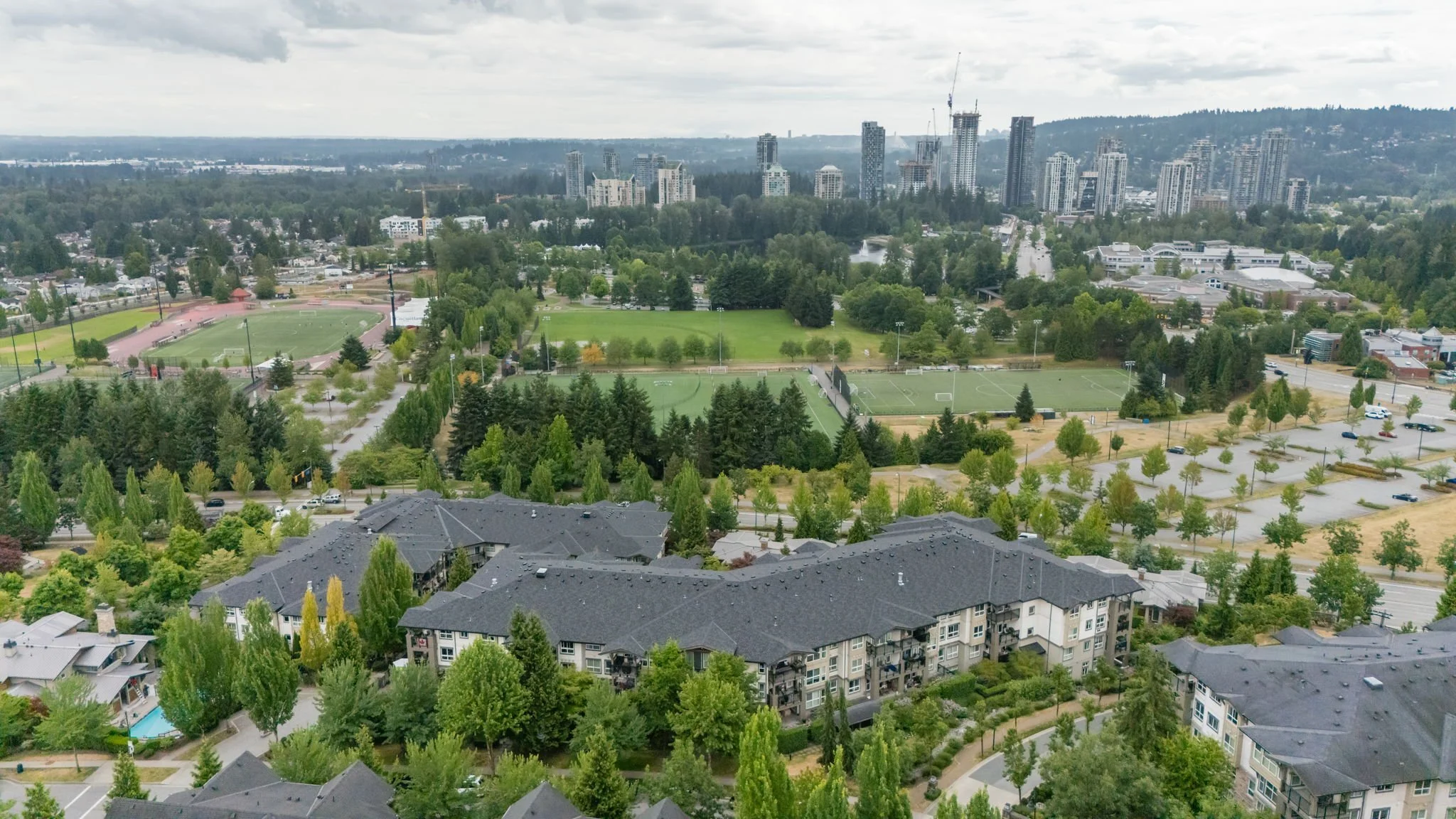 31-web-or-mls-202-3082 Dayanee Springs Blvd_031.jpg
