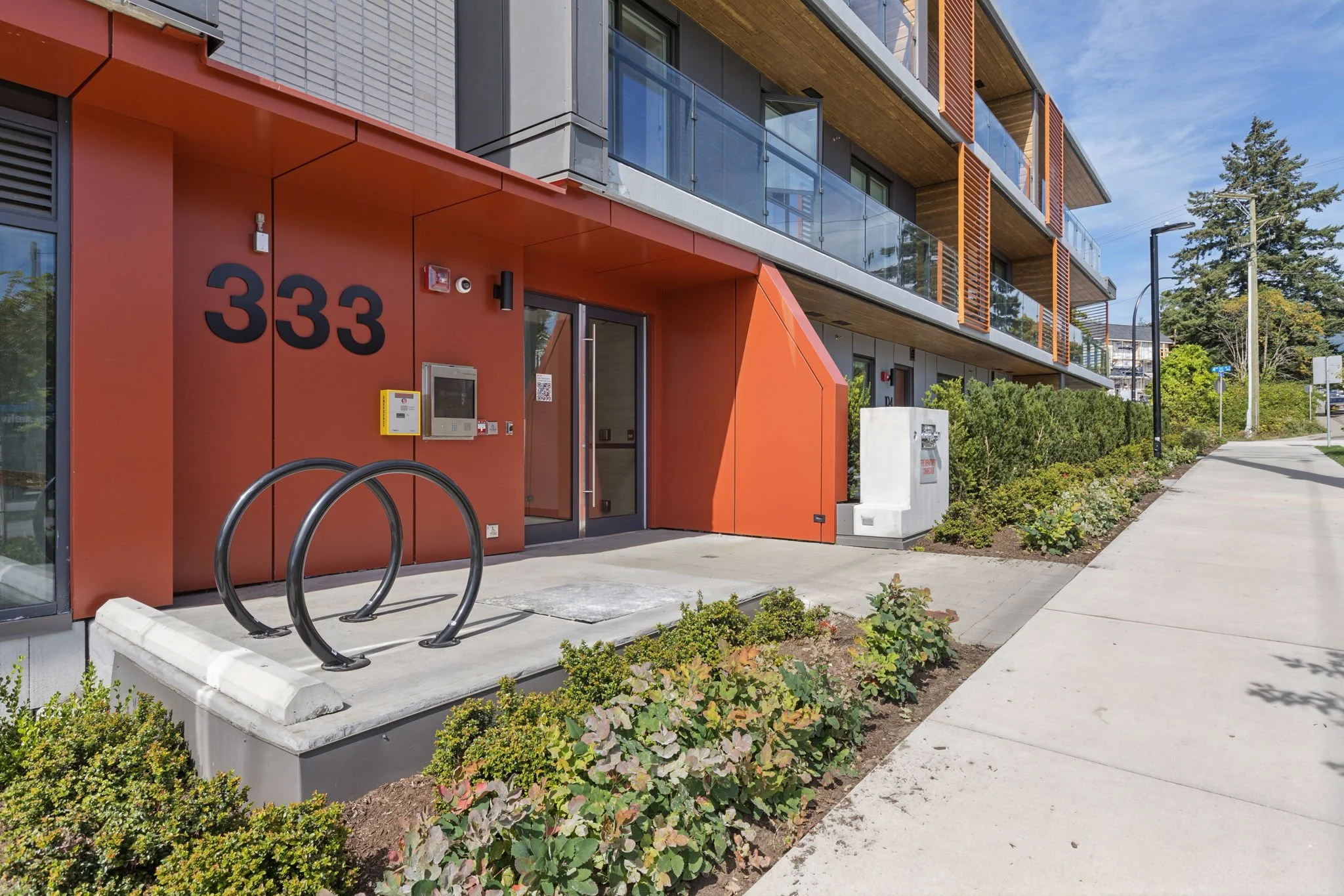 9-web-or-mls-303-333StDavids_009.jpg