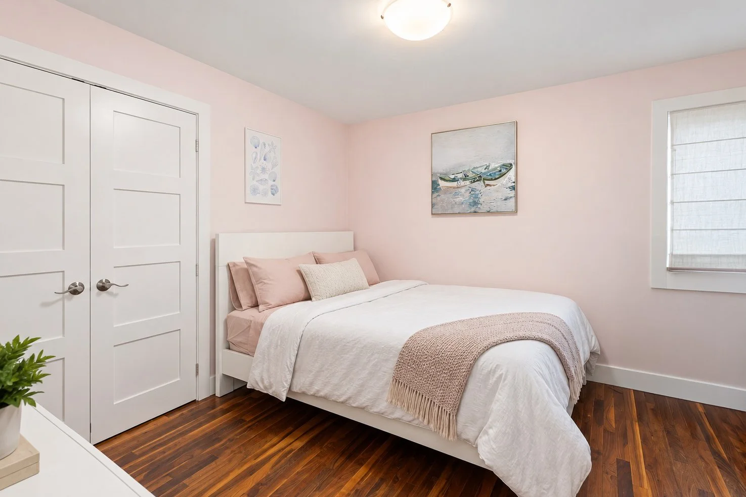 Bedroom2.jpg
