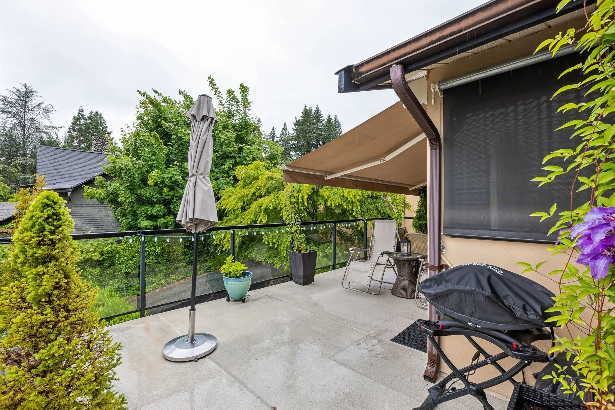 36-web-or-mls-3491 St George Ave_036.jpg