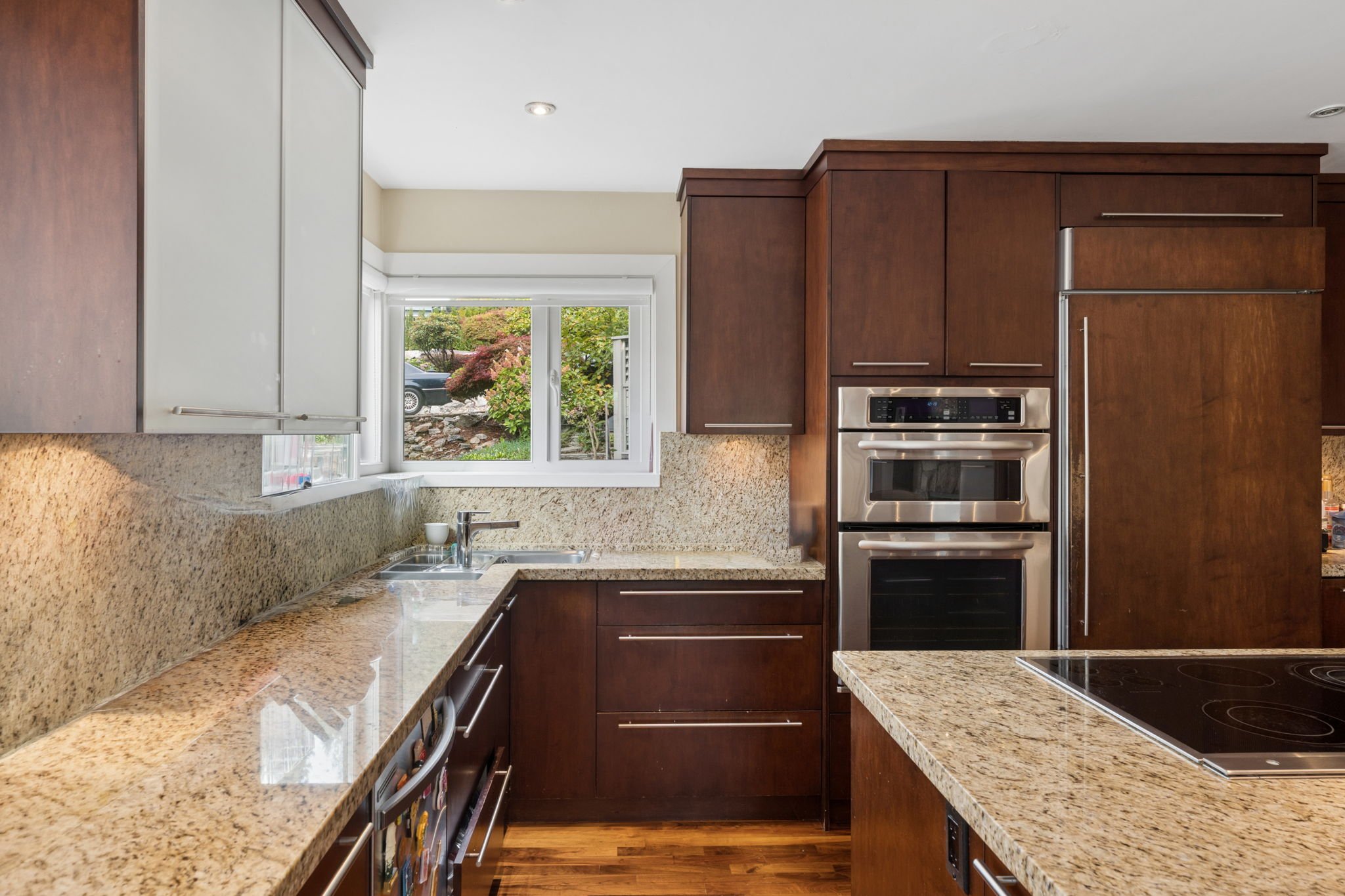 18-web-or-mls-4812Headland_018_A (2).jpg
