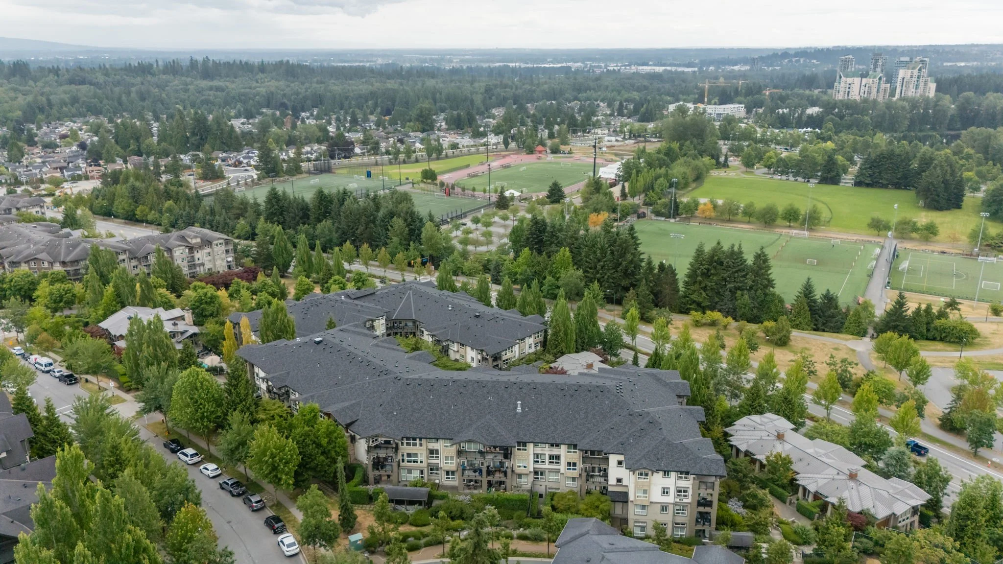 30-web-or-mls-202-3082 Dayanee Springs Blvd_030.jpg