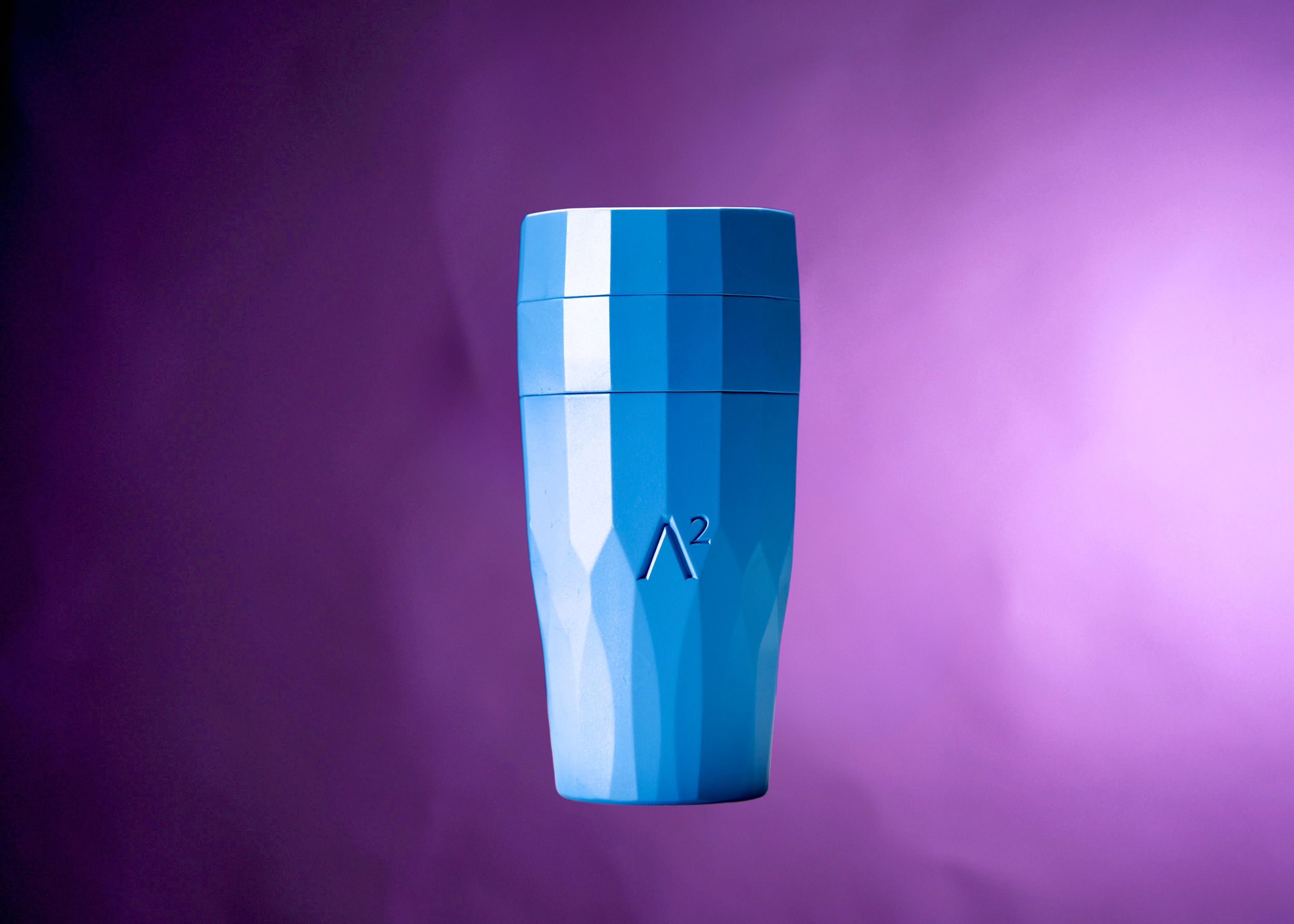 Väki 2.0 suoraan edestä w purple back.png