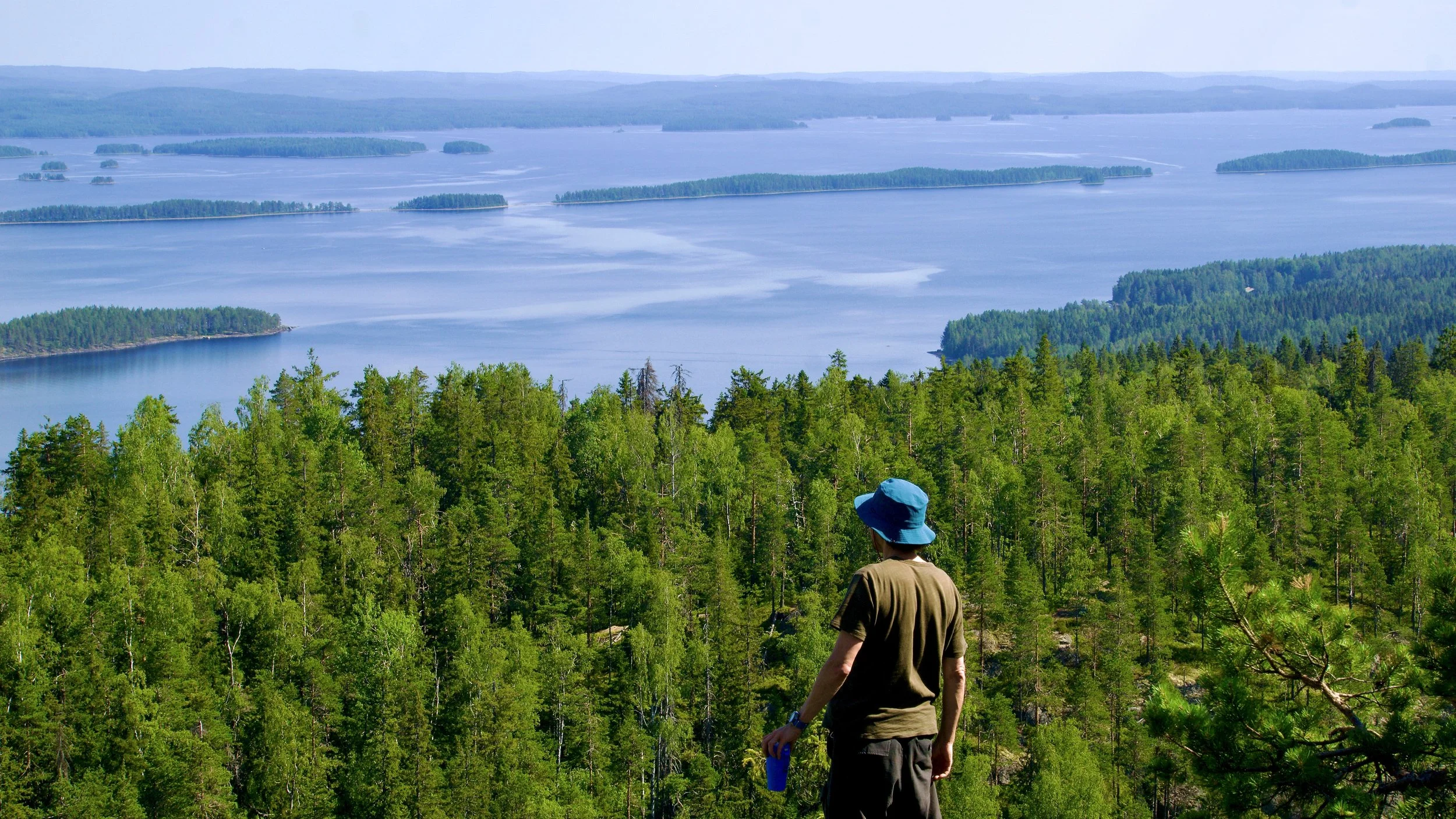 Väki sininen Koli laajakuva keskikokoinen 16:9.jpeg