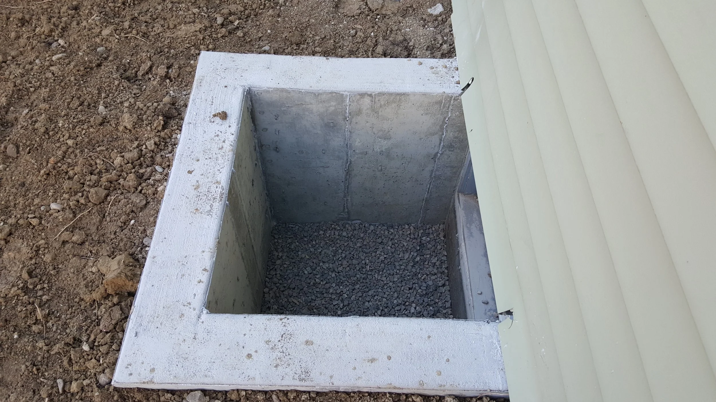 Structural_window_wells.jpg