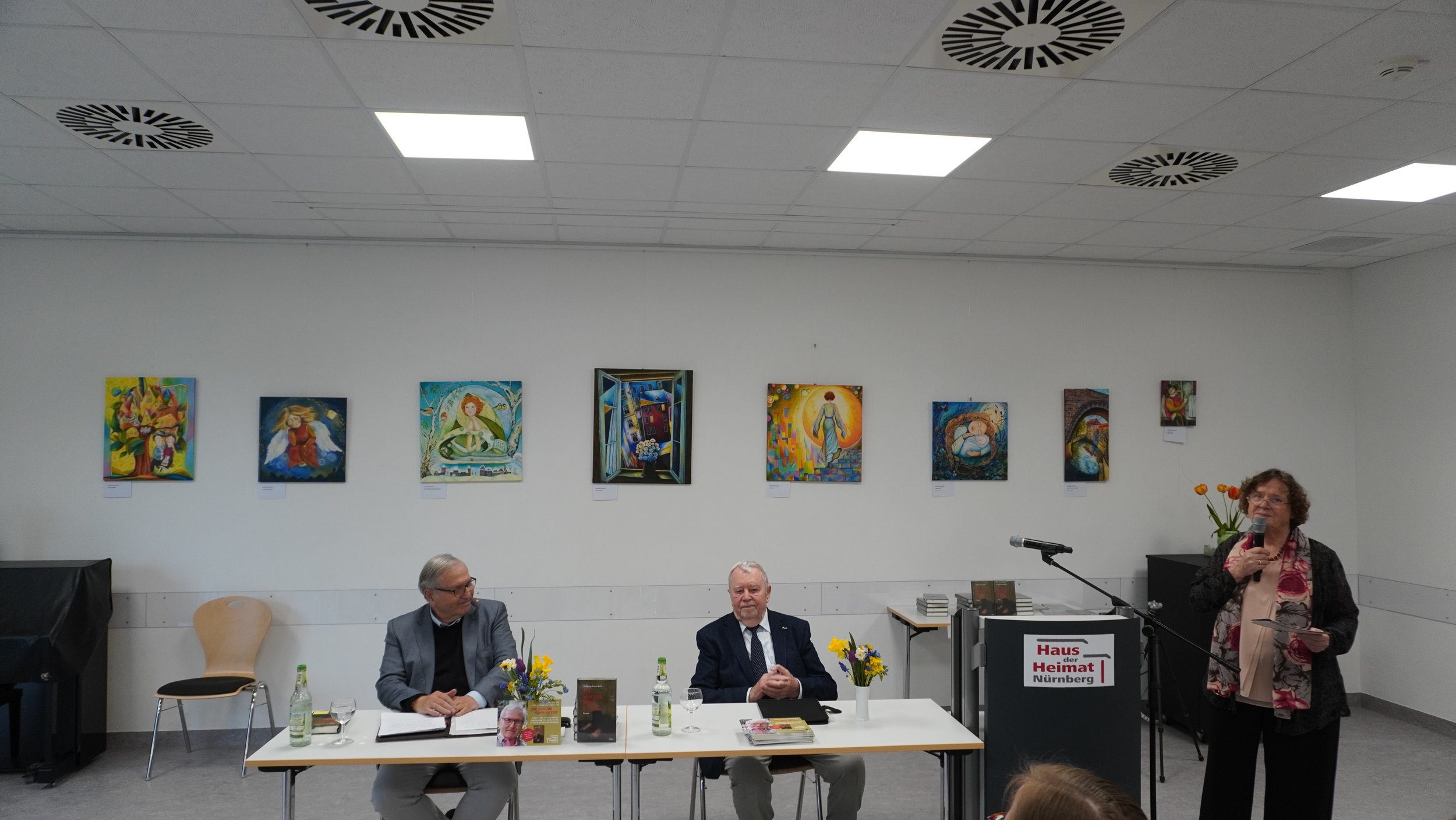 26.04.16 Lesung Wolfgang Martin Roth (2).JPG