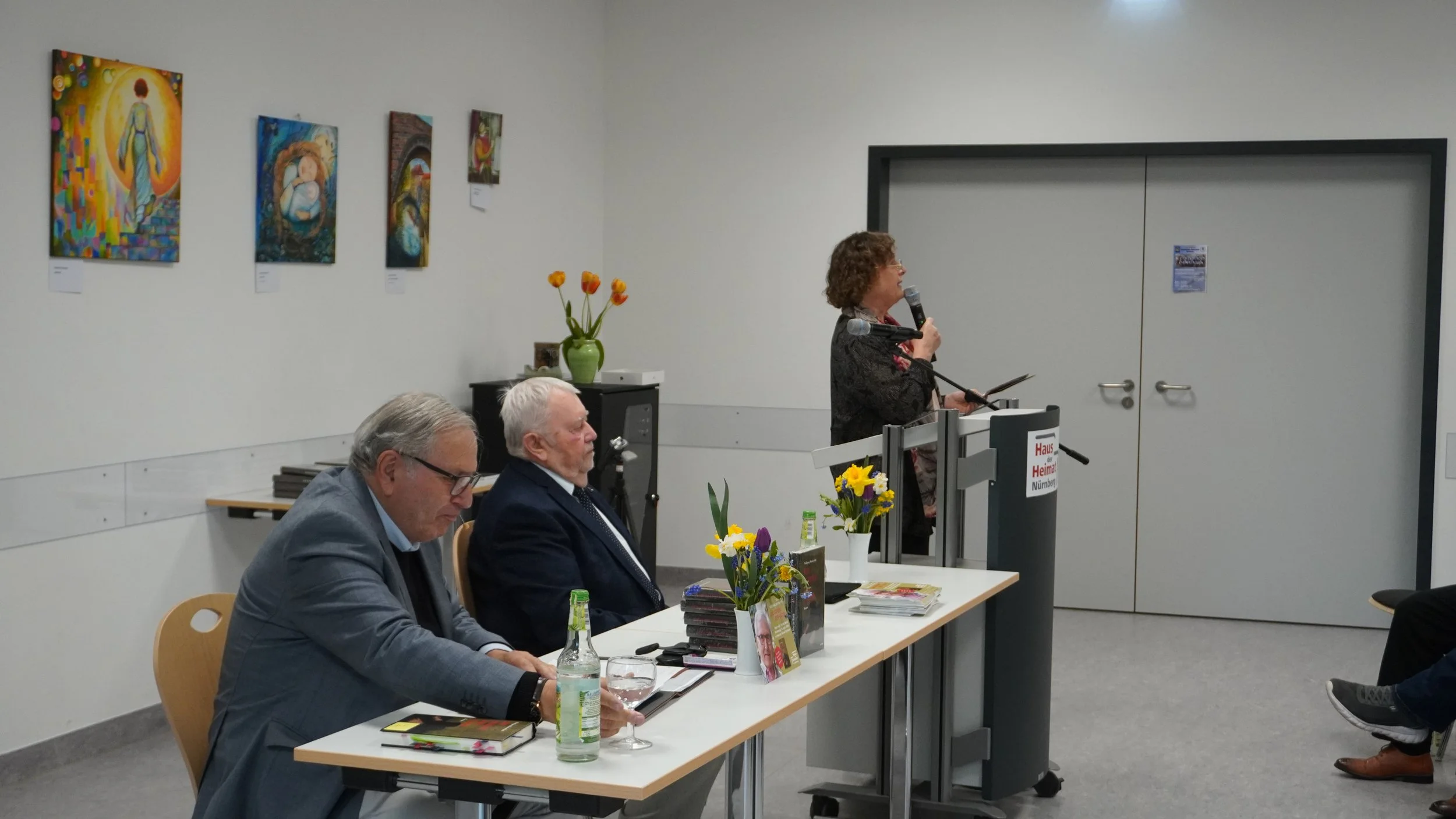 26.04.16 Lesung Wolfgang Martin Roth (7).JPG