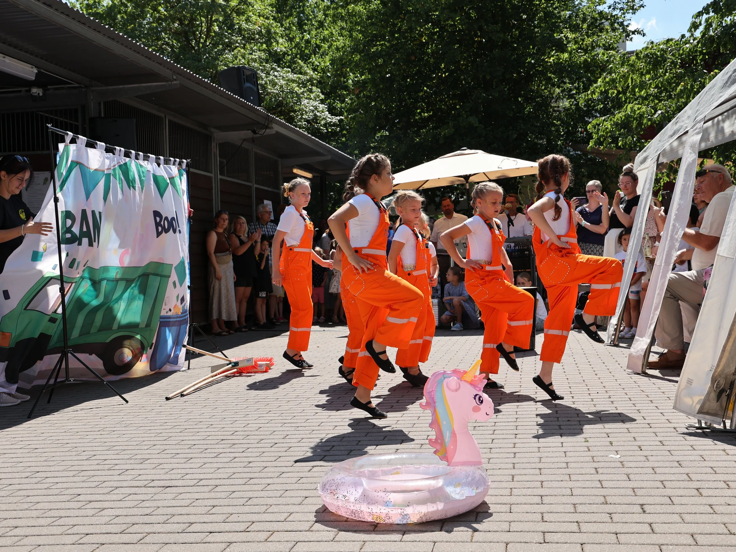 Auftritt Minis der KG NORIS BANATORIS