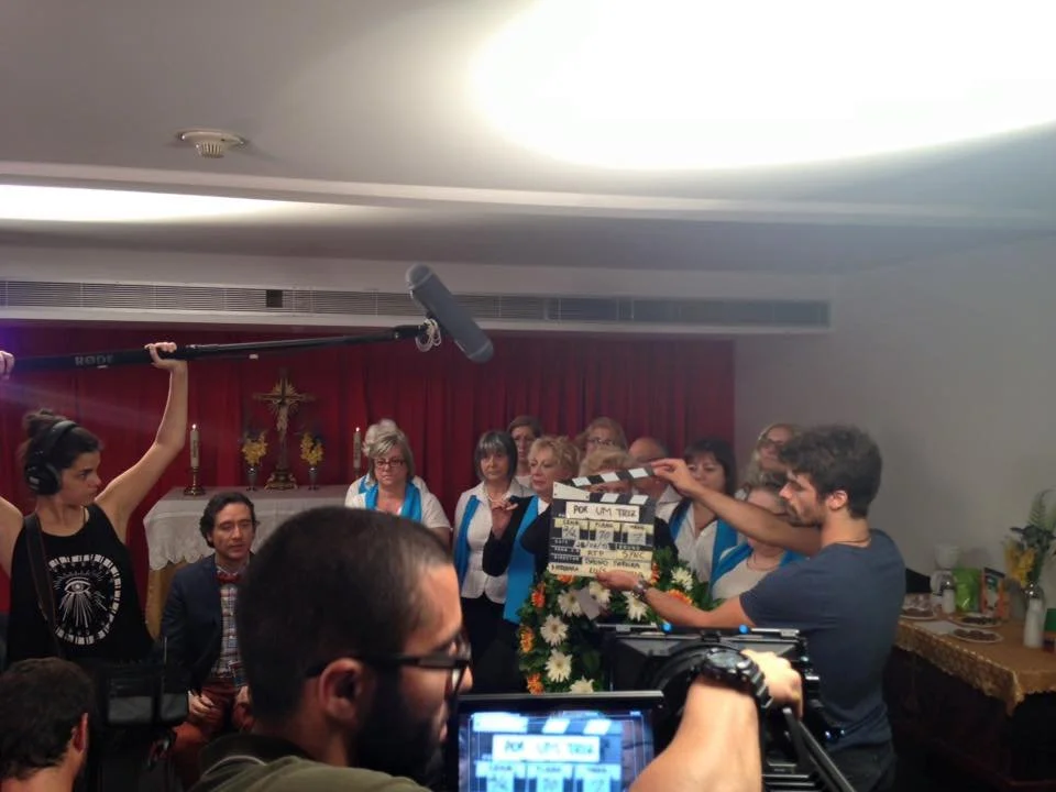 3_por-um-triz_2015-06-28_bts.jpg