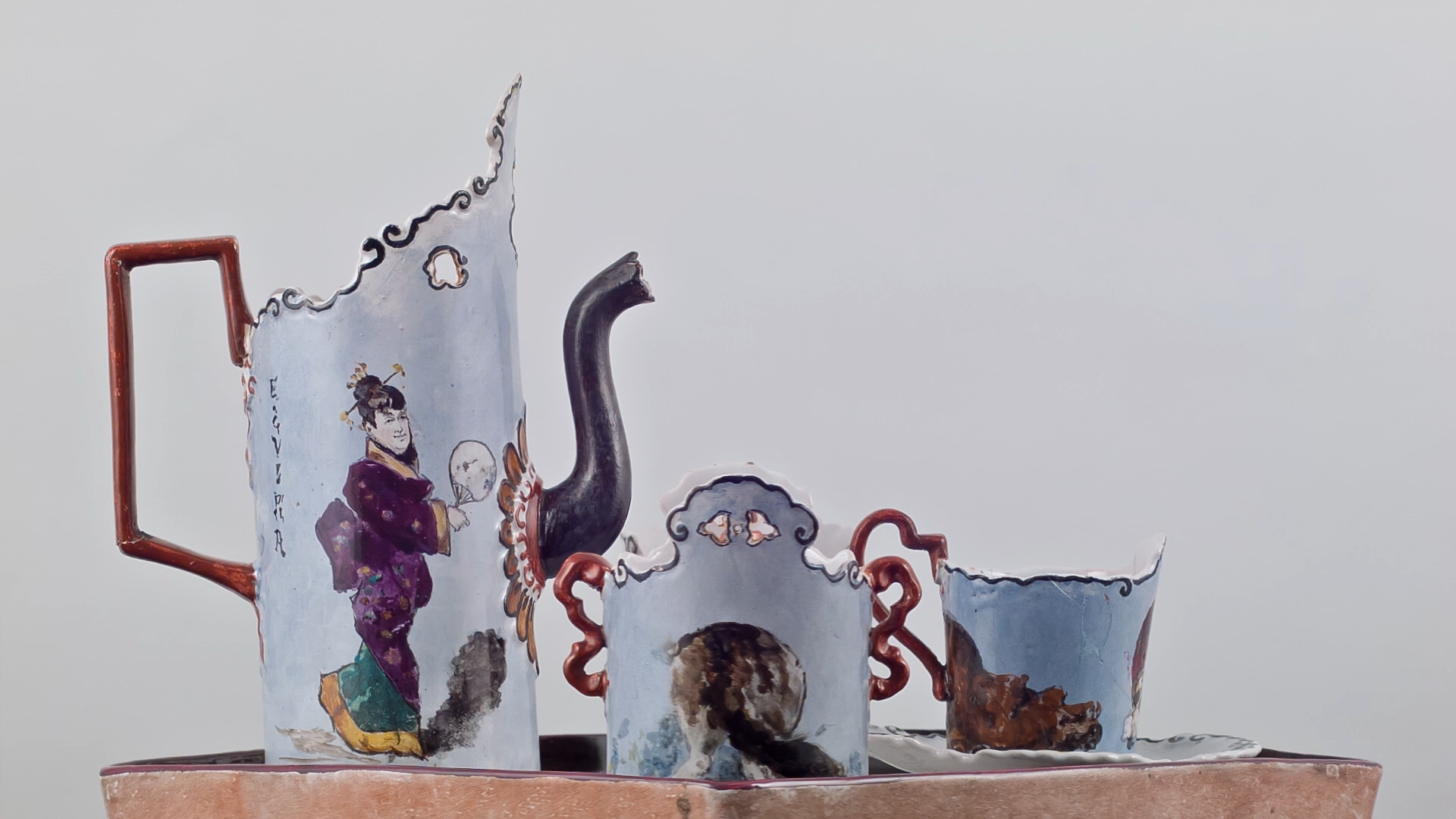 ceramic-in-motion_s1e1.00_01_06_23.Still.png