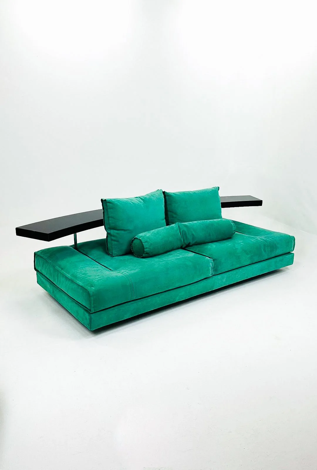 Mauro Lipparini_Avedon Saporiti_1.jpg