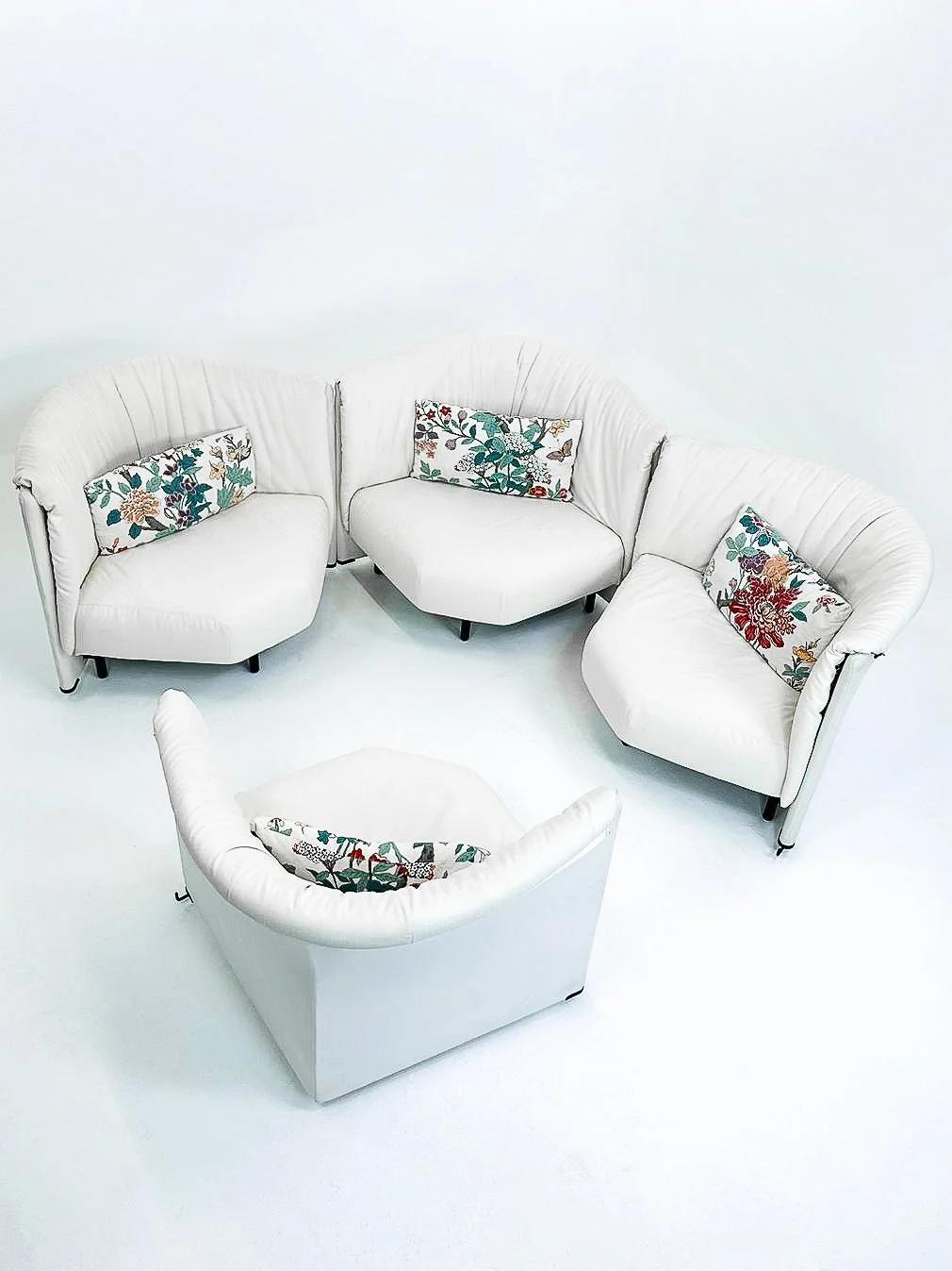 Pietro De Martino_Samban_Cassina_2.jpg