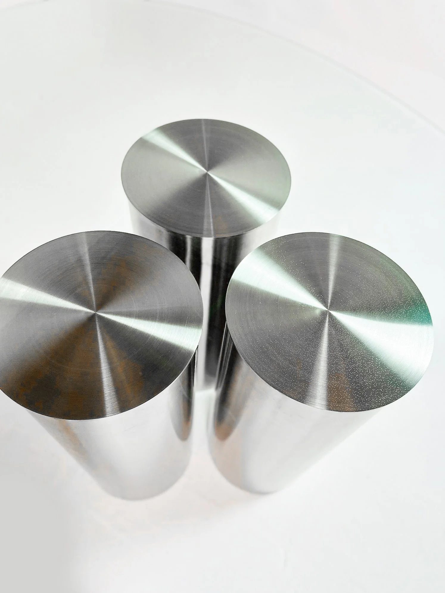 minimalistischer Esstisch4.jpg