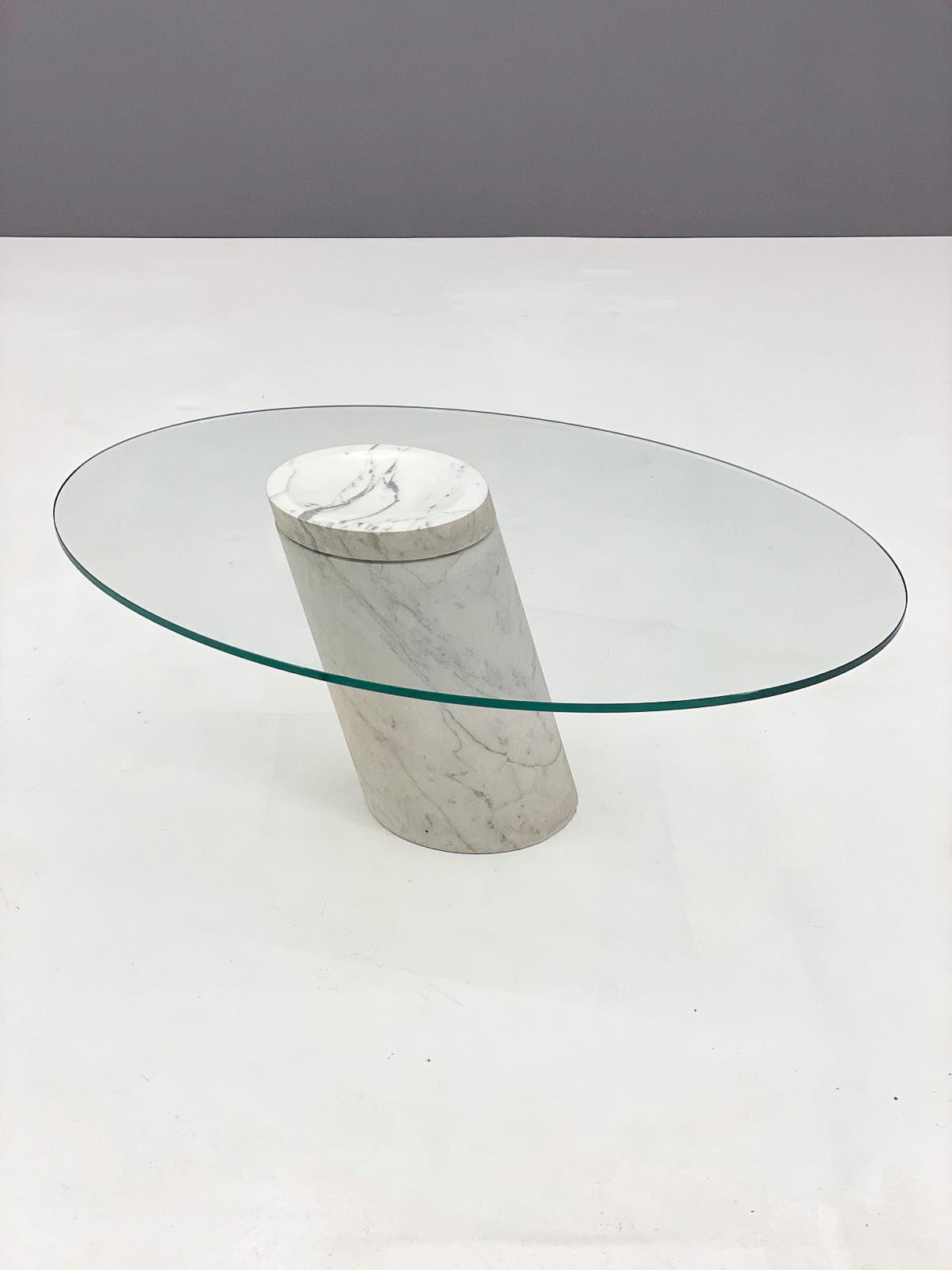 new_yesterday_fficchi_UP_Design_Tisch_4.jpg