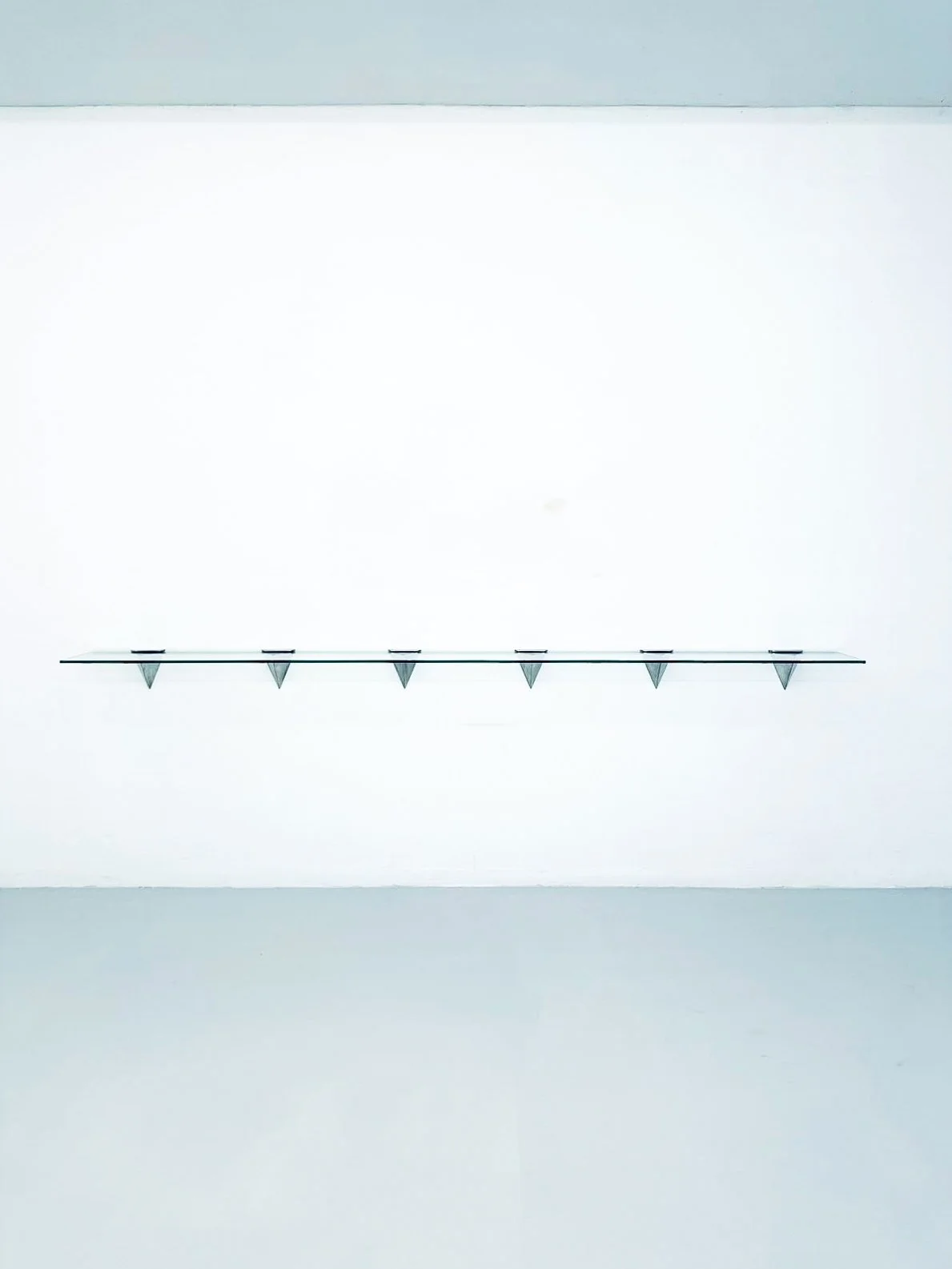 Glaskonsole_Jean-Pierre Boutillier_Terrazzo_1.jpg