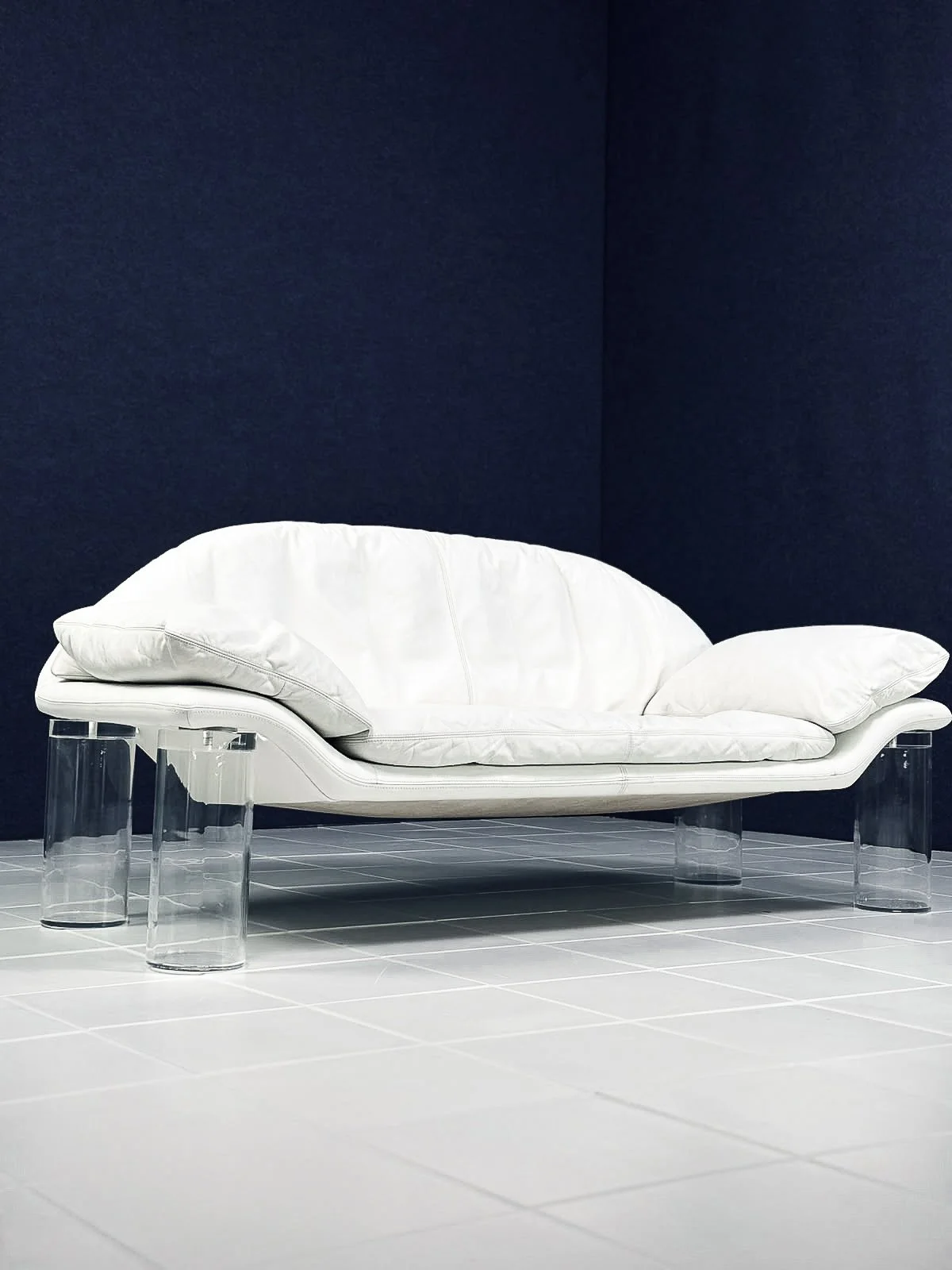 Burghard Vogtherr_Air_Hain & Thome_Sofa#13.jpg