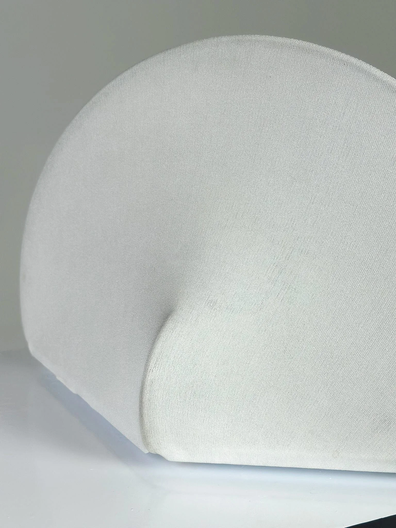 Kazuhide Takahama_Kaori_Sirrah_5.jpg