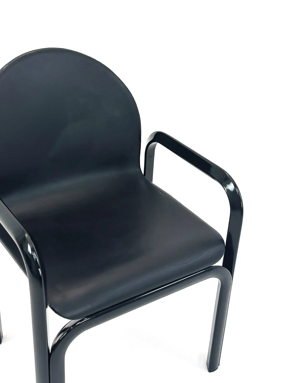 Gae Aulenti Stühle_Orsay_Knoll#58.jpg