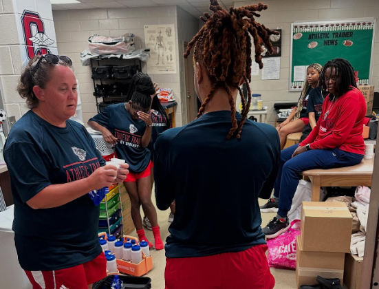 Student Athletic Trainers Get CPR Certified!