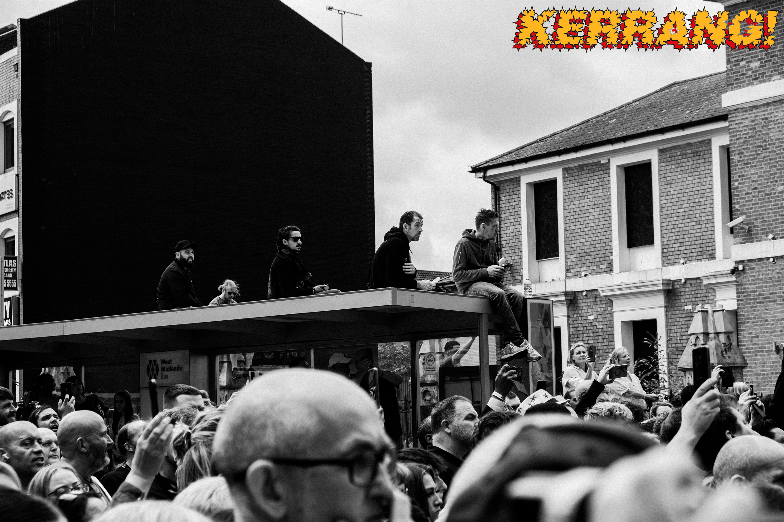 OZZY FUNERAL - KERRANG TEARSHEET 03.png