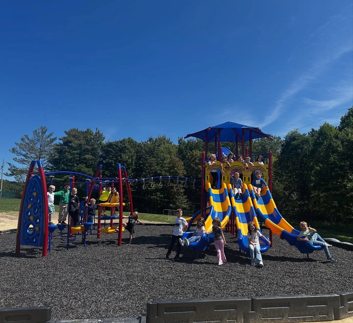 π Our elementary students have been soaking up the sunshine and loving the fantastic new playground! πβοΈ Smiles, laughter, and fresh air all around! ππ
