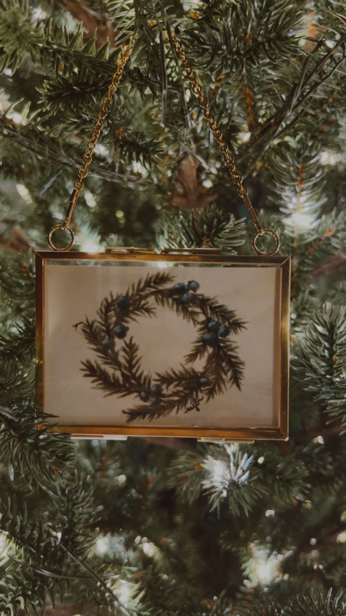 The Evergreen Estate Heritage Ornament Collection No. 10