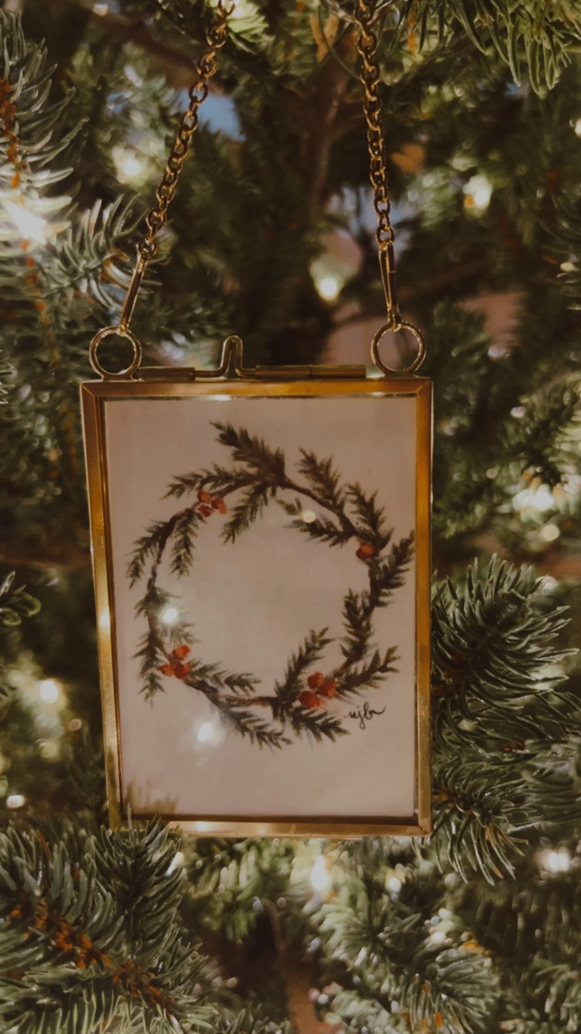 The Evergreen Estate Heritage Ornament Collection No. 6