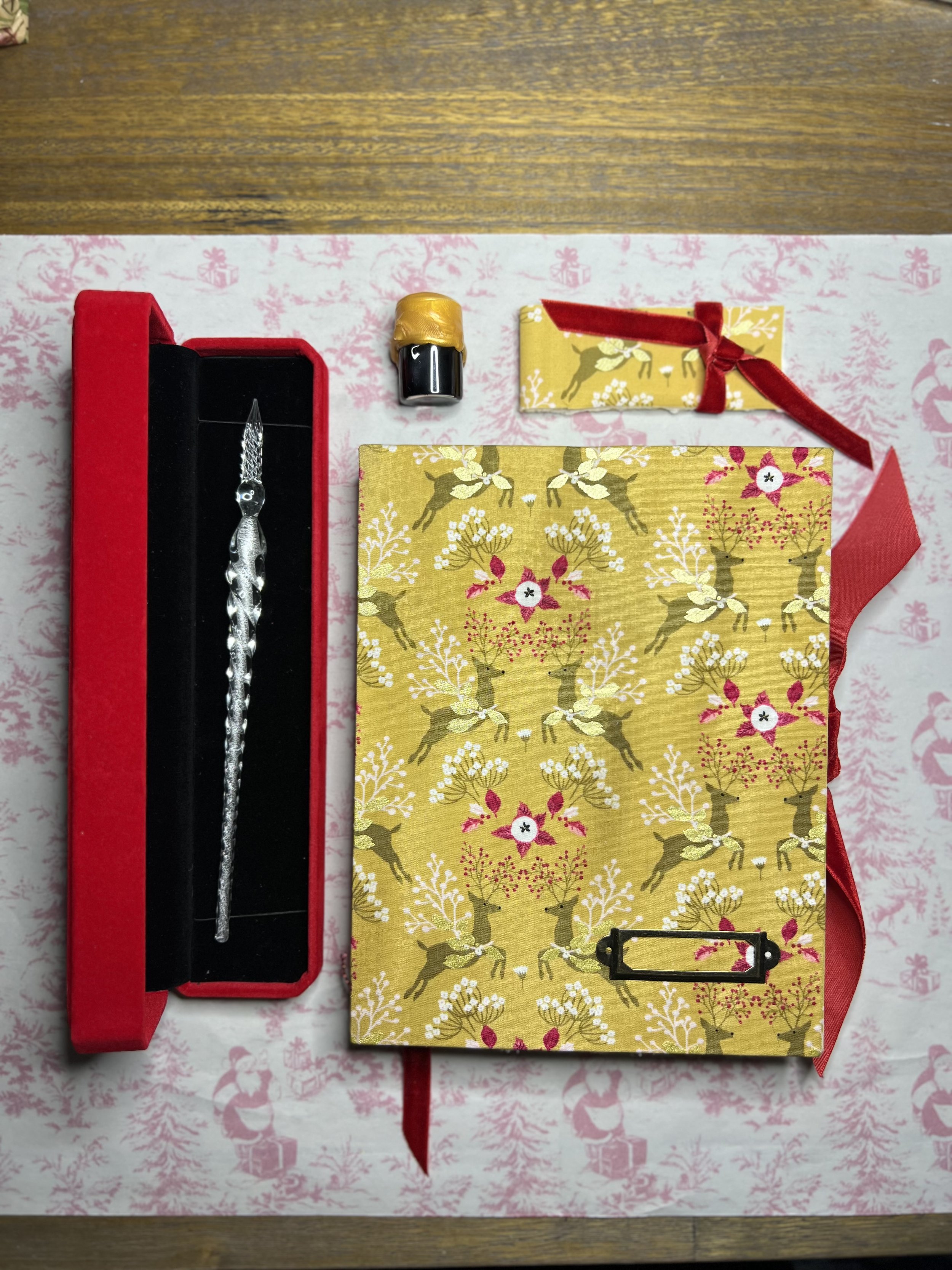 Exclusive Limited-Edition Christmas Journal Bundle No. 10