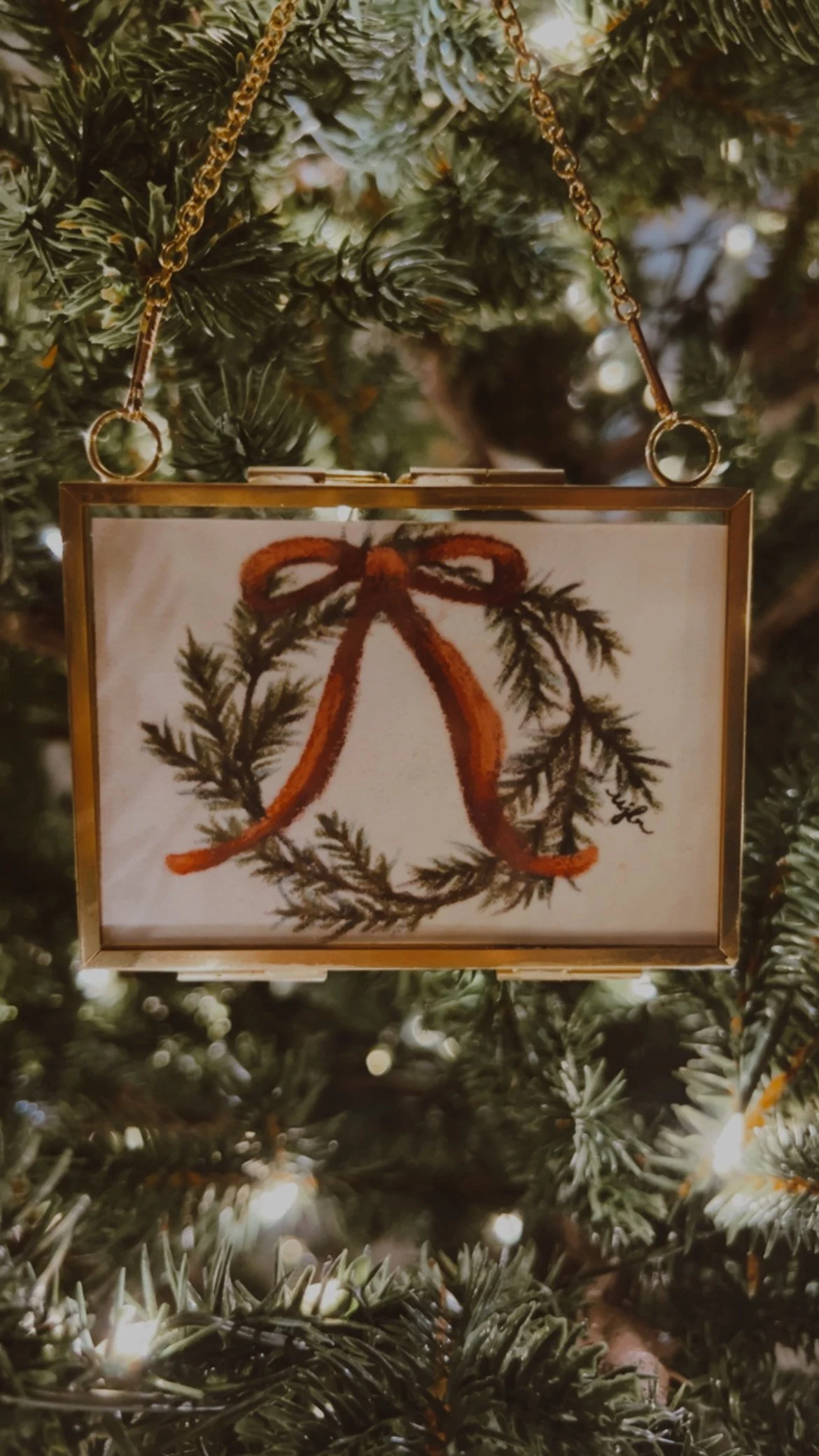 The Evergreen Estate Heritage Ornament Collection No. 8