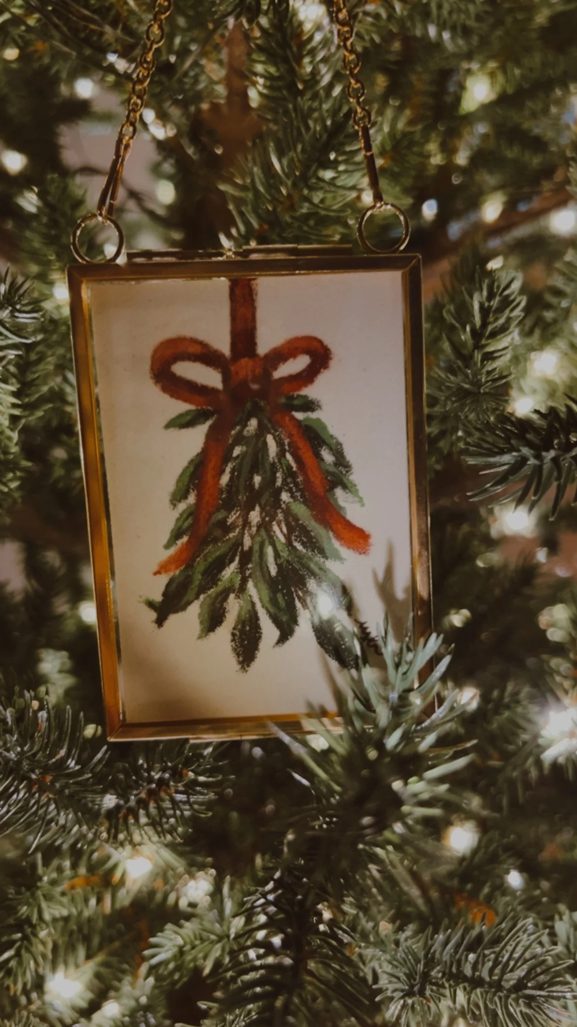 The Evergreen Estate Heritage Ornament Collection No. 3