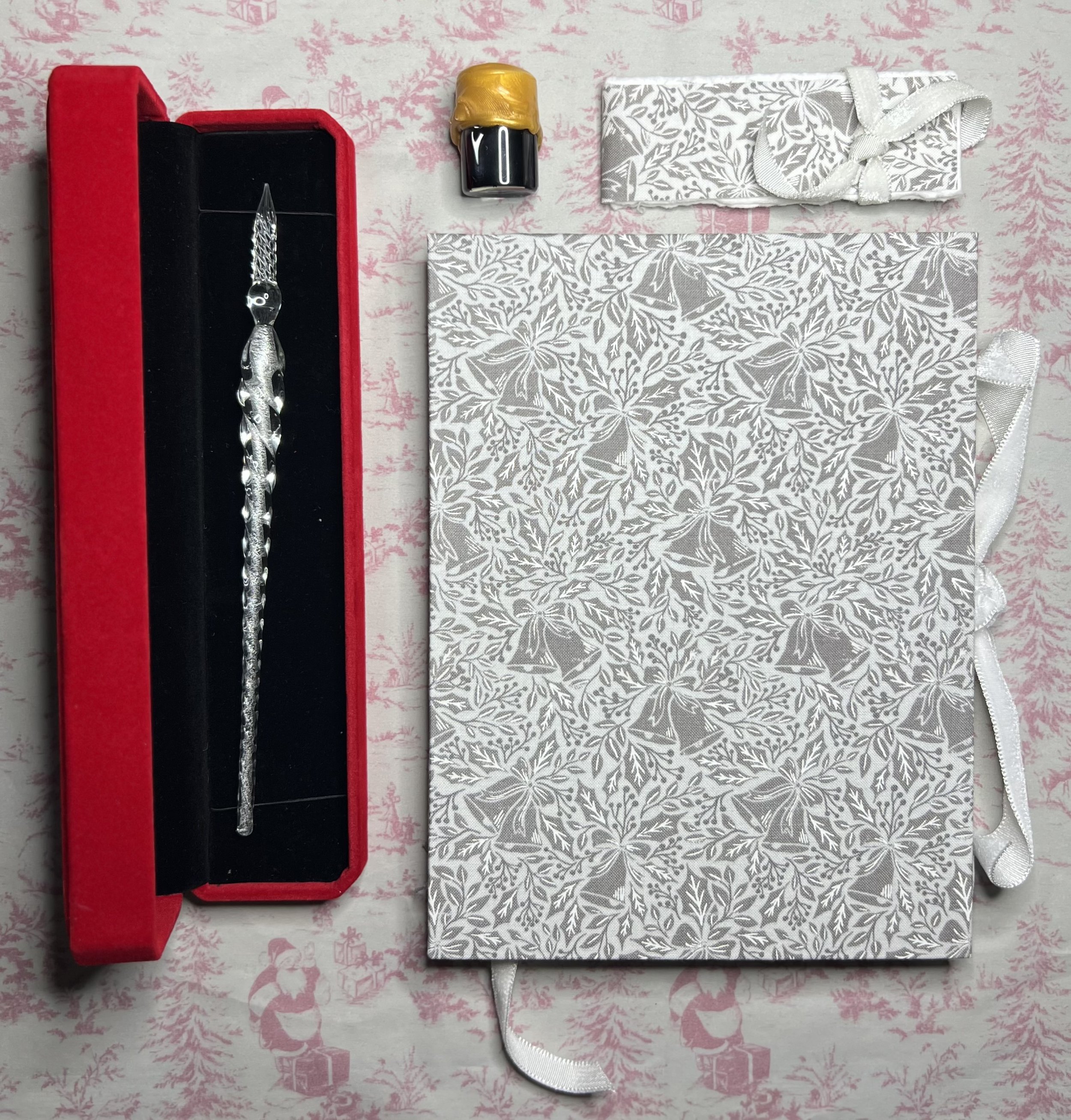 Exclusive Limited-Edition Christmas Journal Bundle No. 5