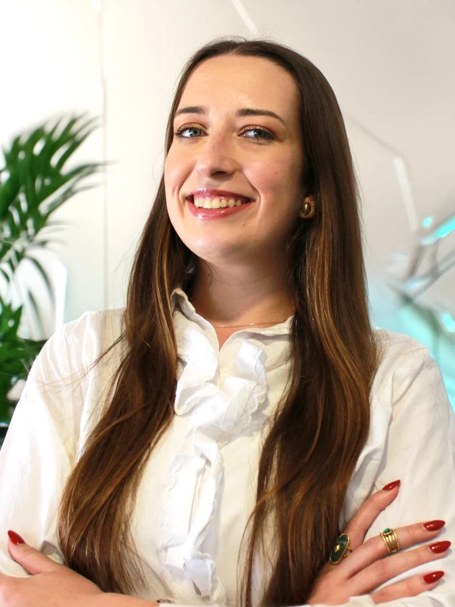 Alessandra - Engagement Manager 