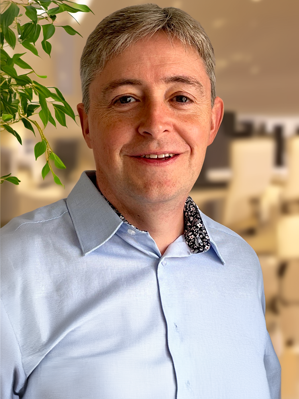 Lee - Head of IT