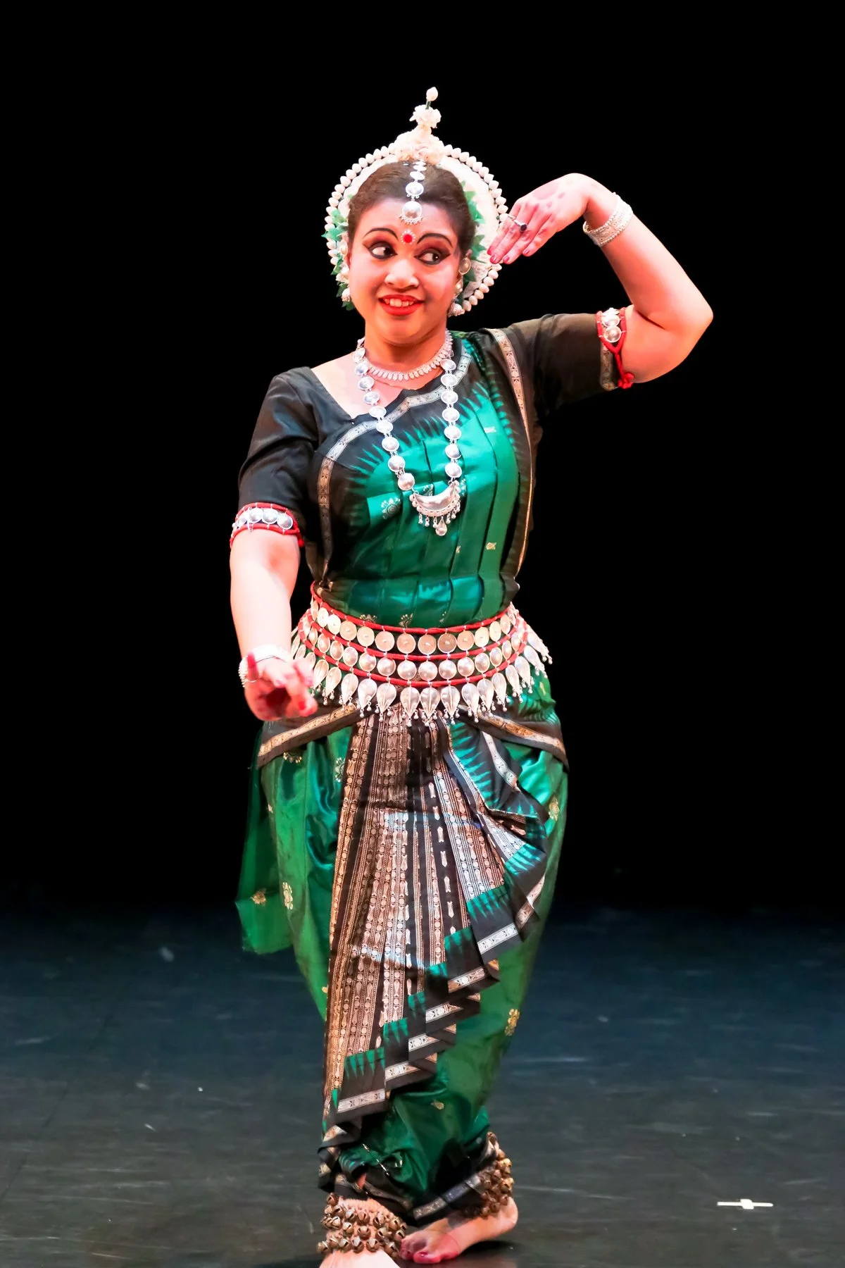 Featured Dancer: Monali Nandymazumdar