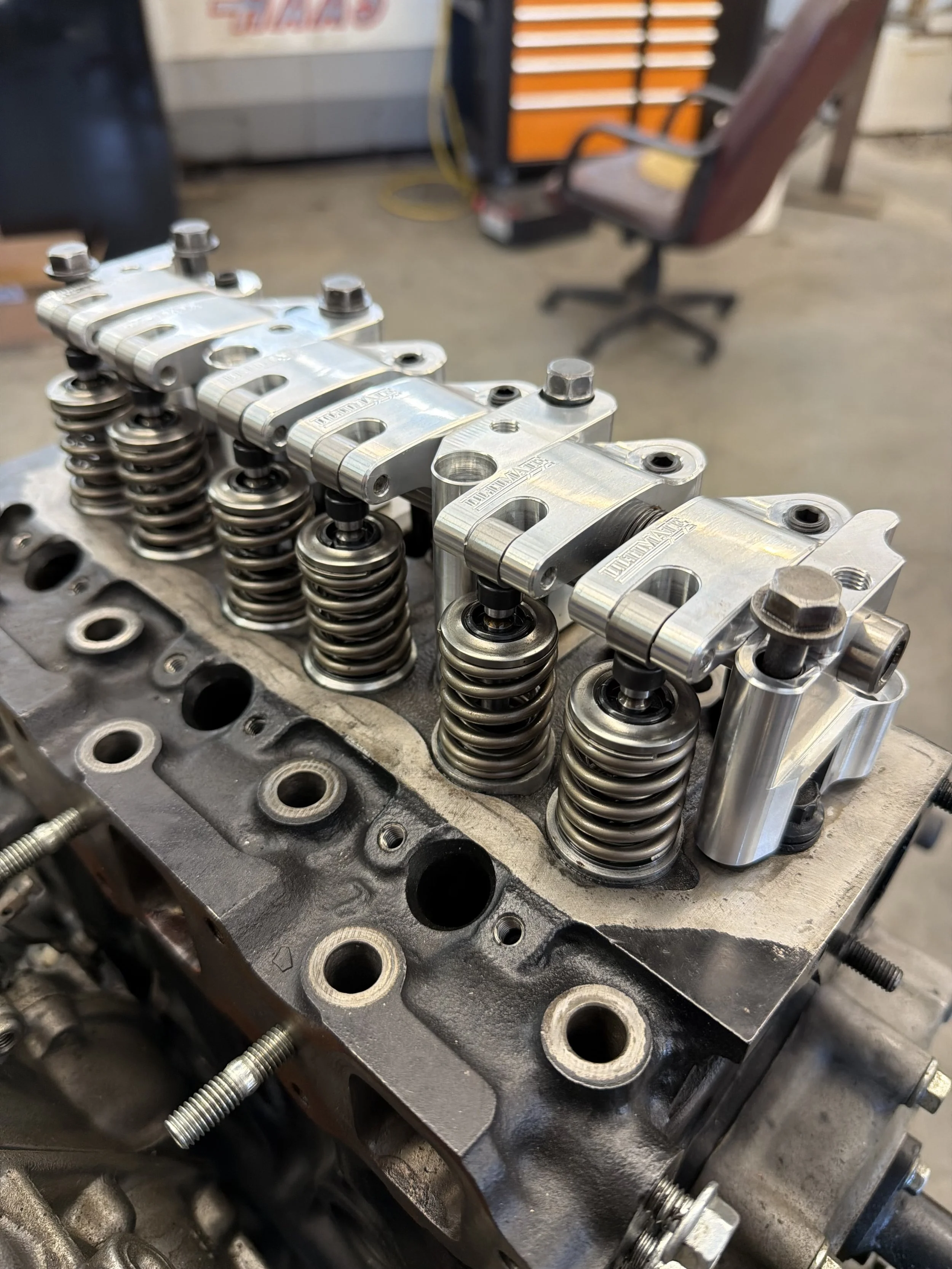 3TN78 Roller Rocker Kit