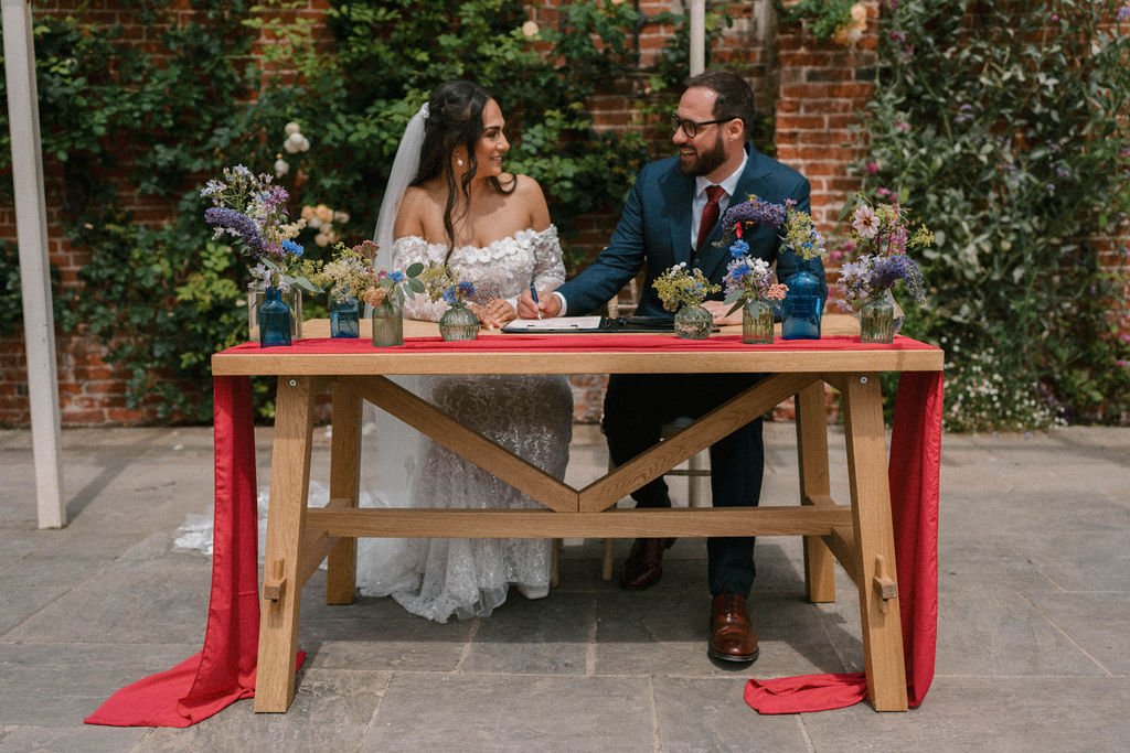 Ceremony table decor
