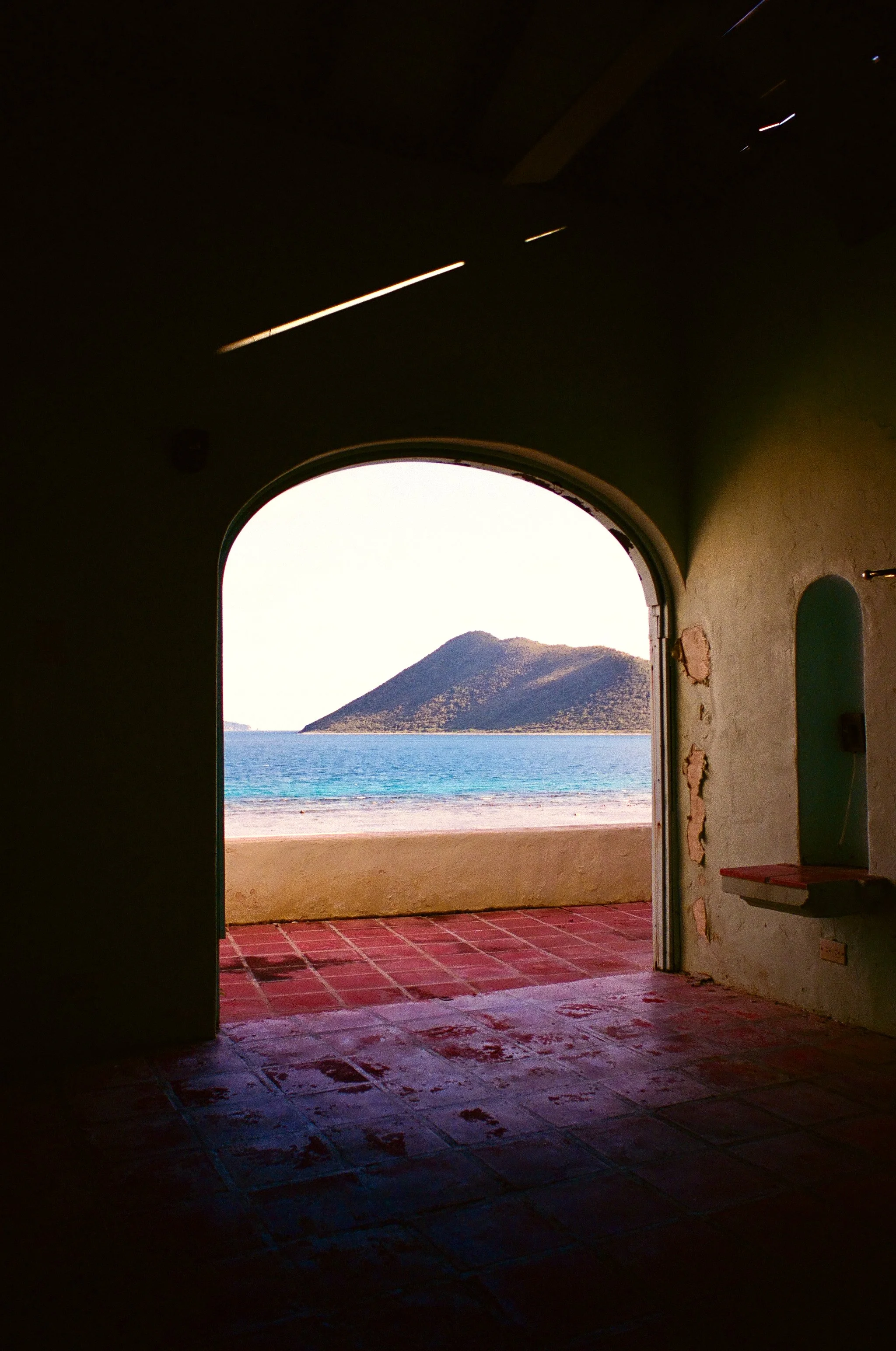 bvis portfolio - 6 of 76.jpeg