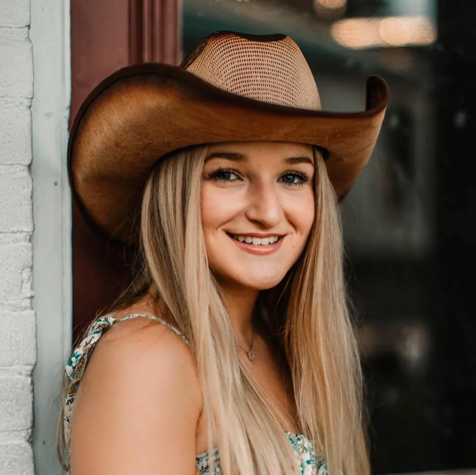 Abigail Tate - Live on the Patio