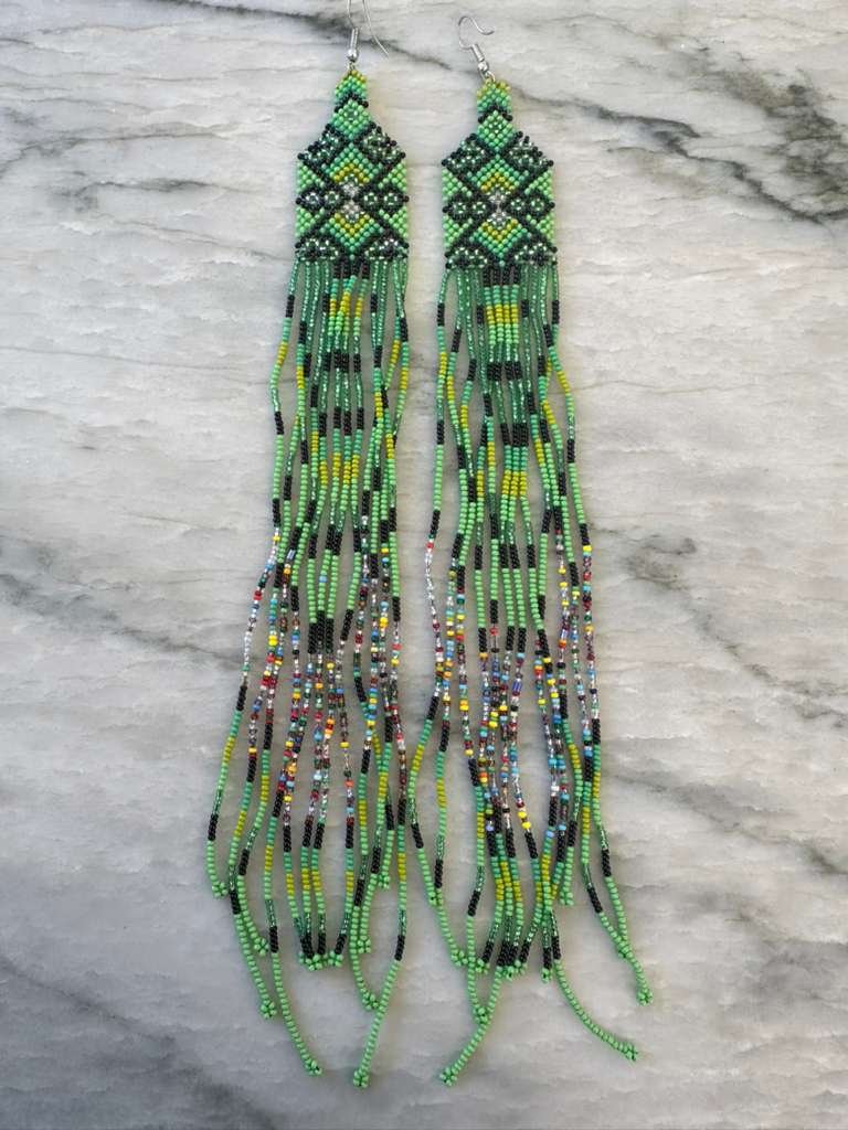 Yawanawá beaded earrings