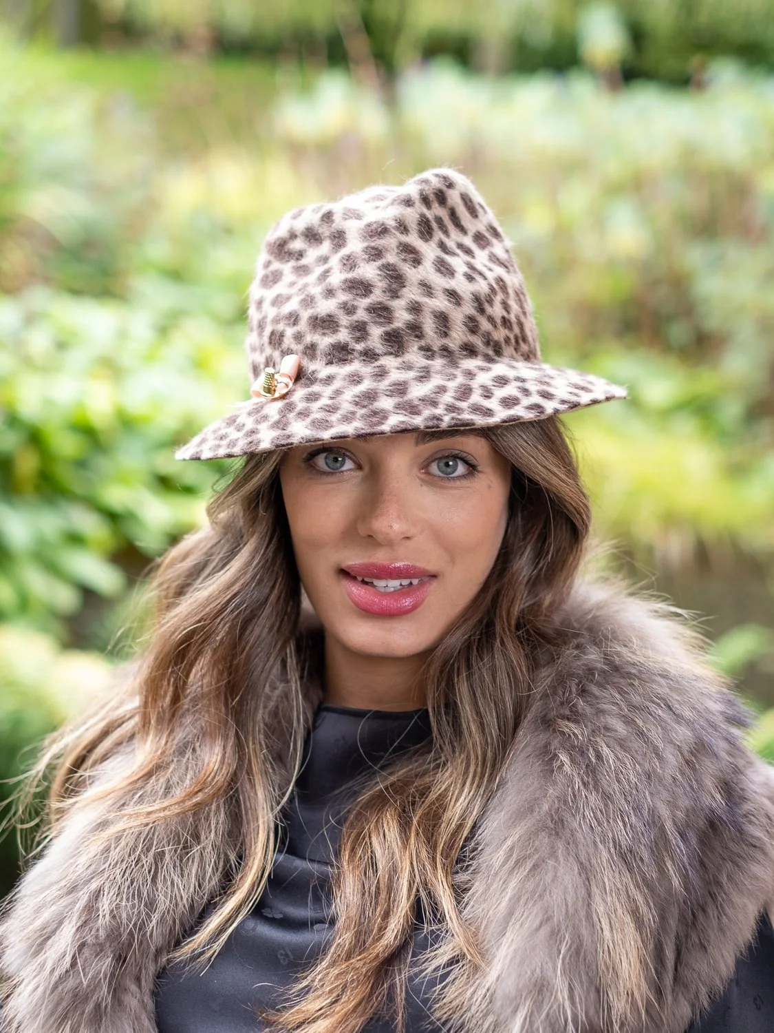 Shop Trilby Hats — Rachel Skinner Millinery display picture 1