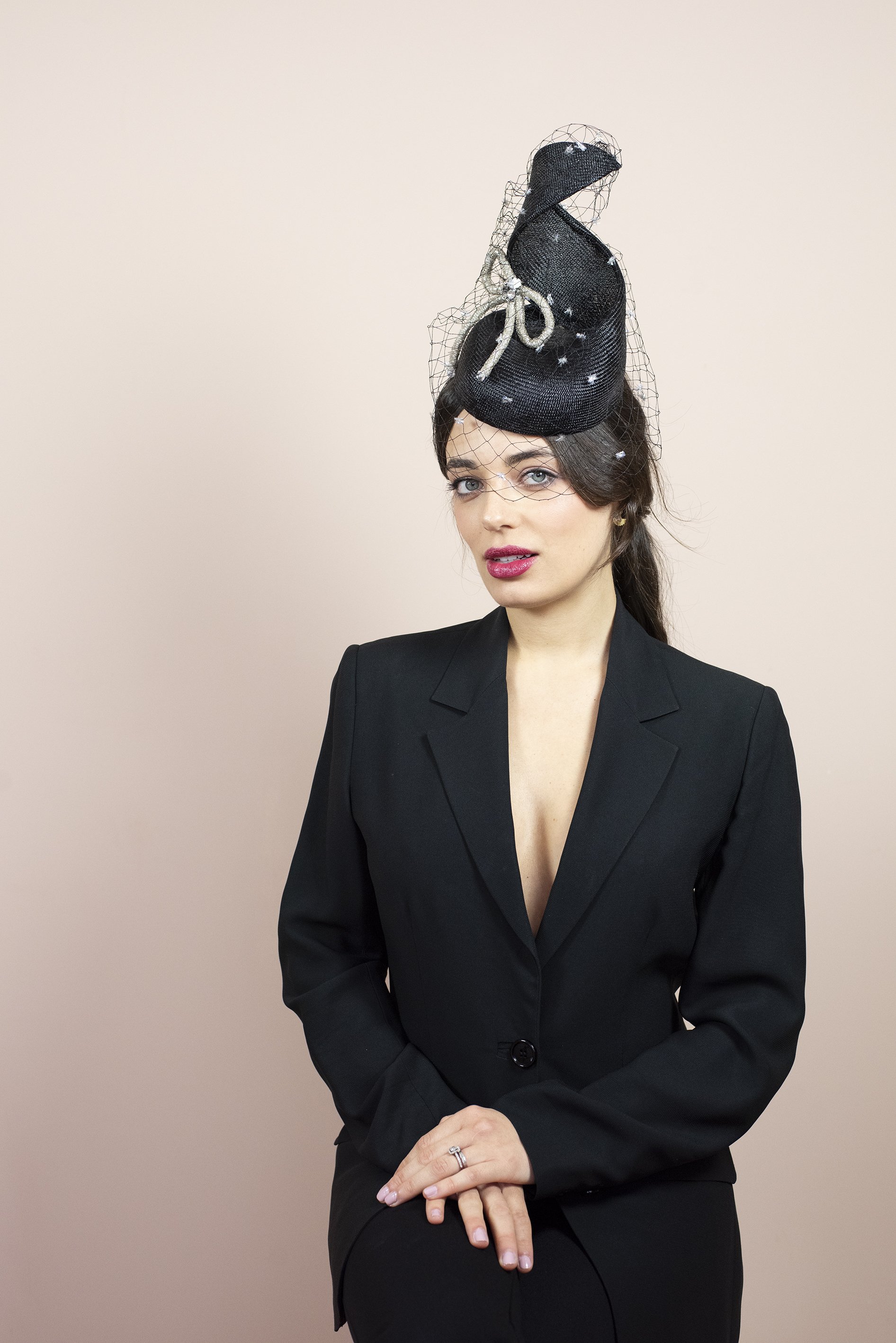 0054_RACHEL_SKINNER_HATS_26.4.24_anna_starmer.jpg