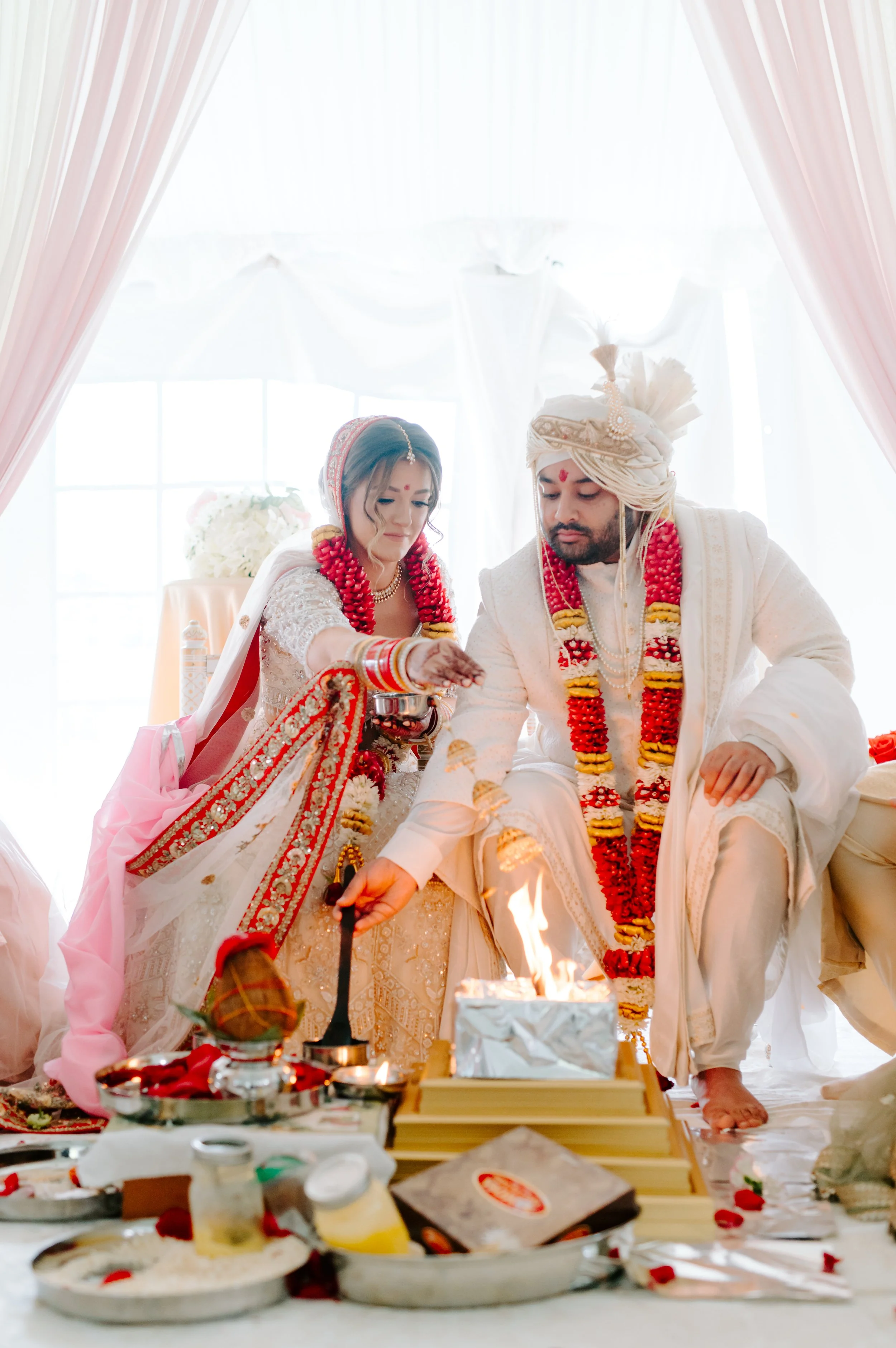 What is a luxury wedding? 