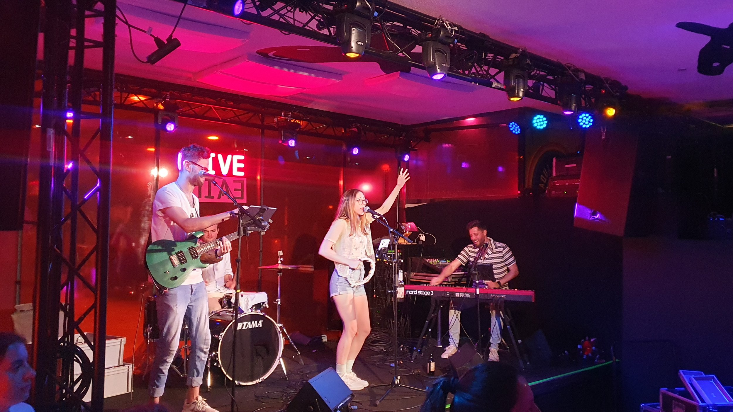 Mittwochs live bei uns: French Kiss – alltime favorites from every decade (Kopie)