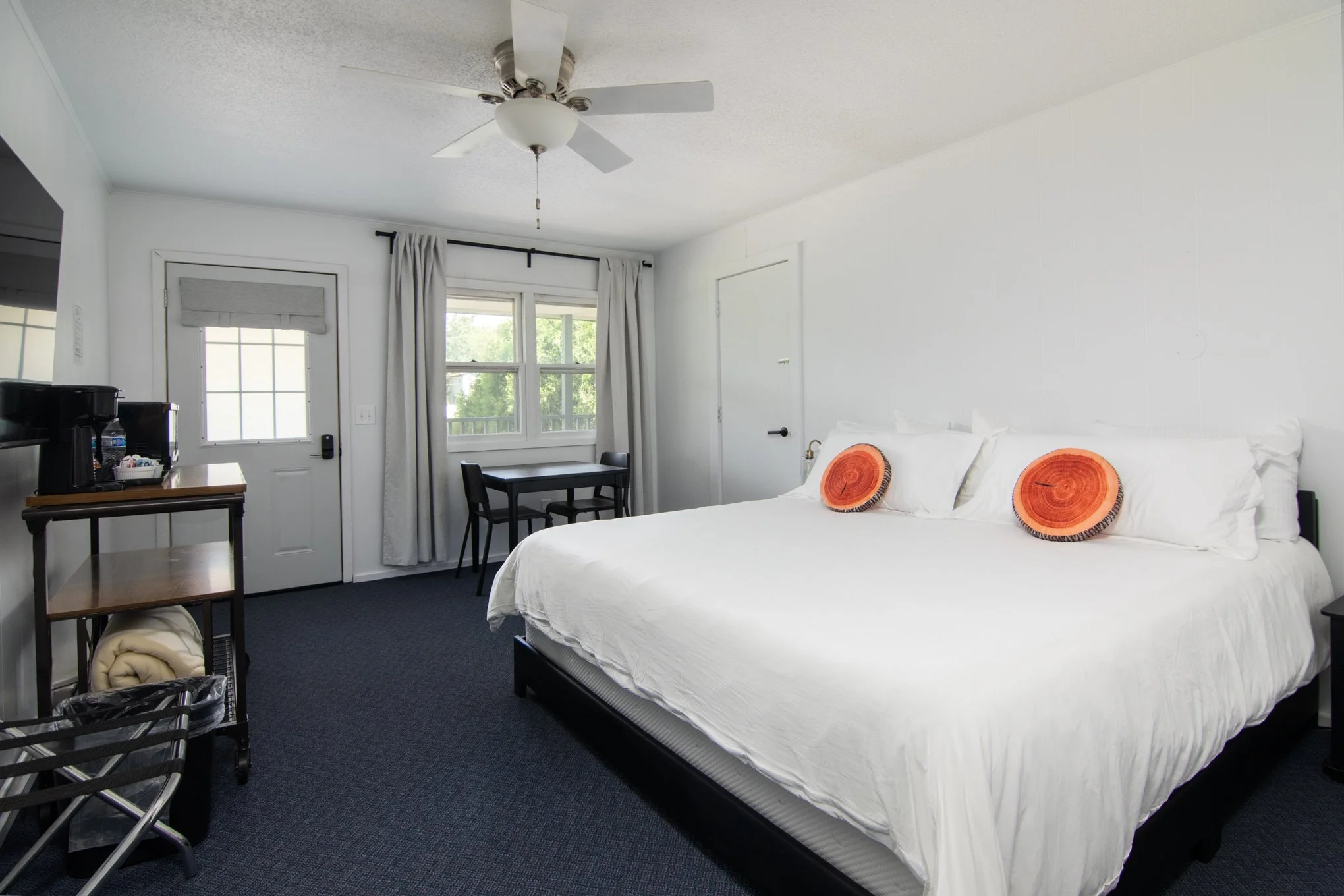Why Lumberjill Lodge is the Perfect Stay for Work &amp; Travel Professionals