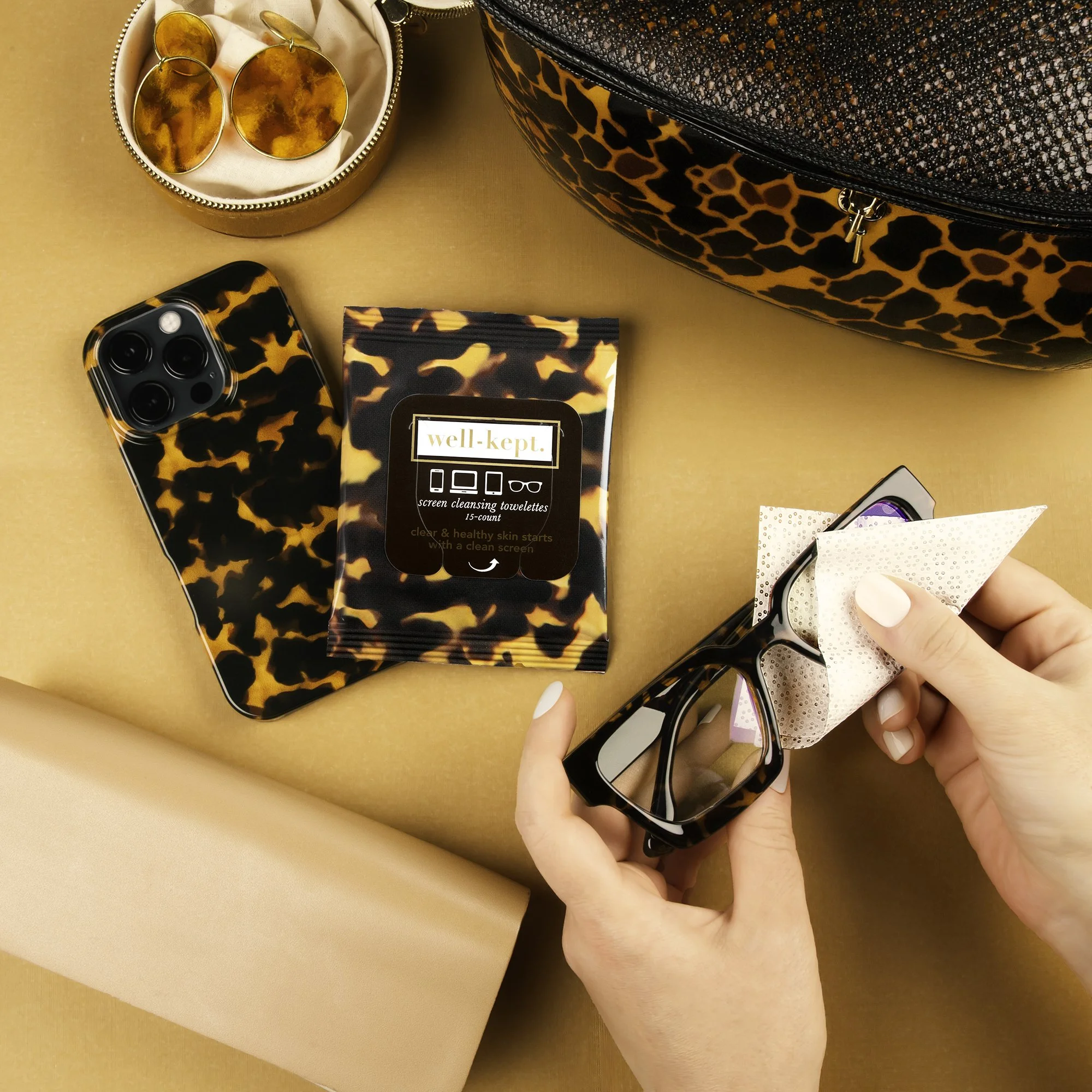 Well-Kept_ScreenWipe_TorToiseshell_BS_1.jpg