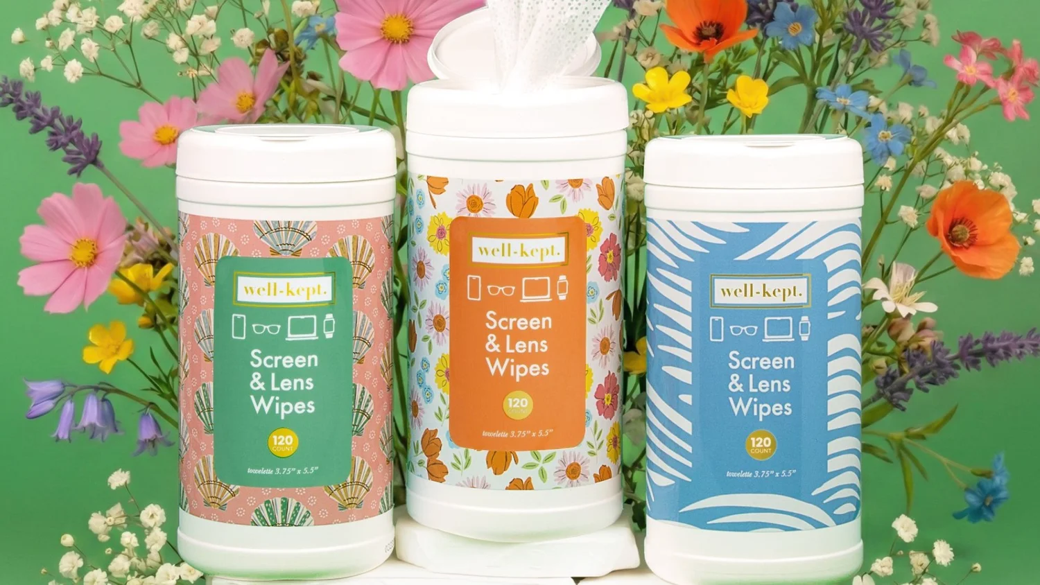 Wipe canisters with patterned labels