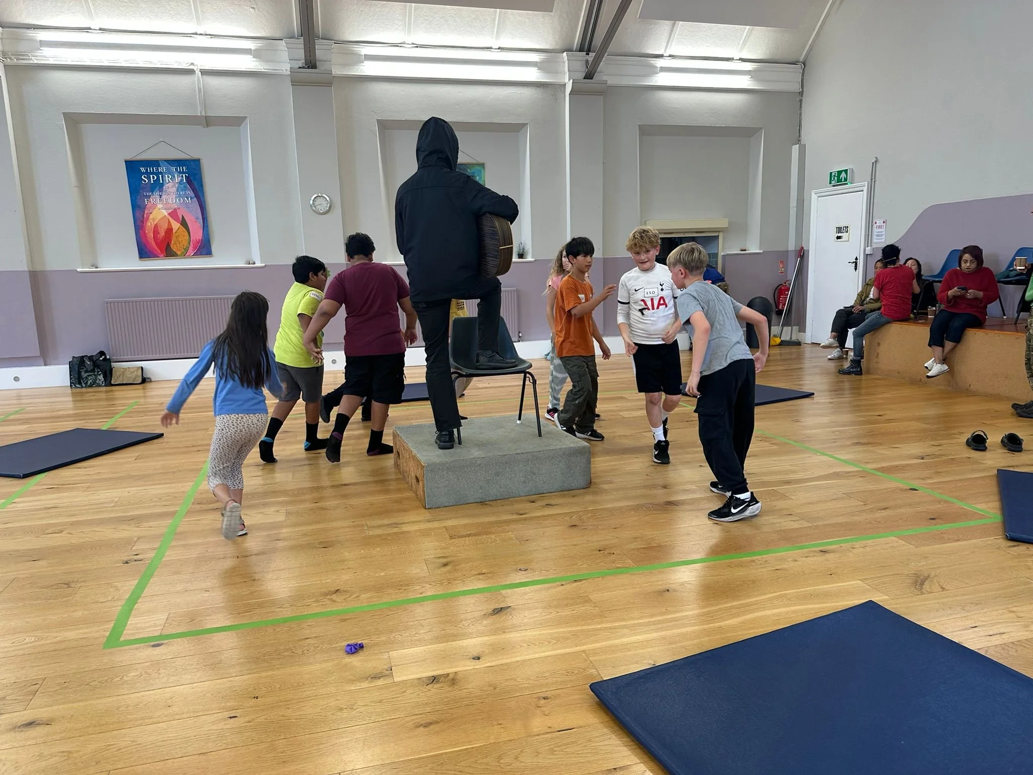 A game of Mingle on a Saturday afternoon (Sep 2025) 